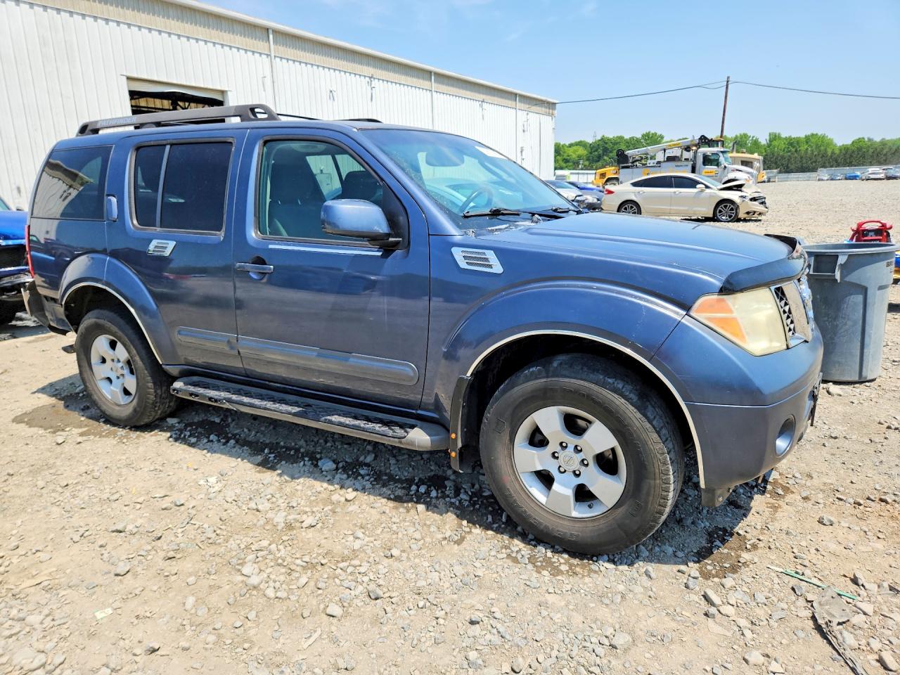 2006 Nissan Pathfinder S Blue vin: 5N1AR18W46C683722