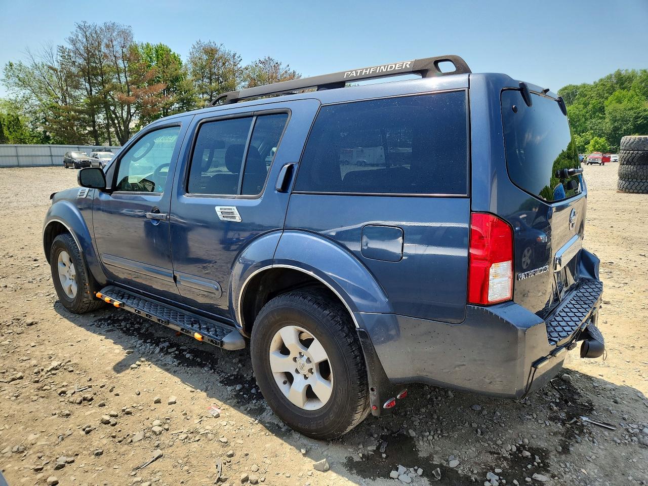 2006 Nissan Pathfinder S Blue vin: 5N1AR18W46C683722