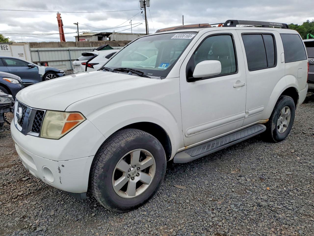 2007 Nissan Pathfinder S White vin: 5N1AR18W47C635218