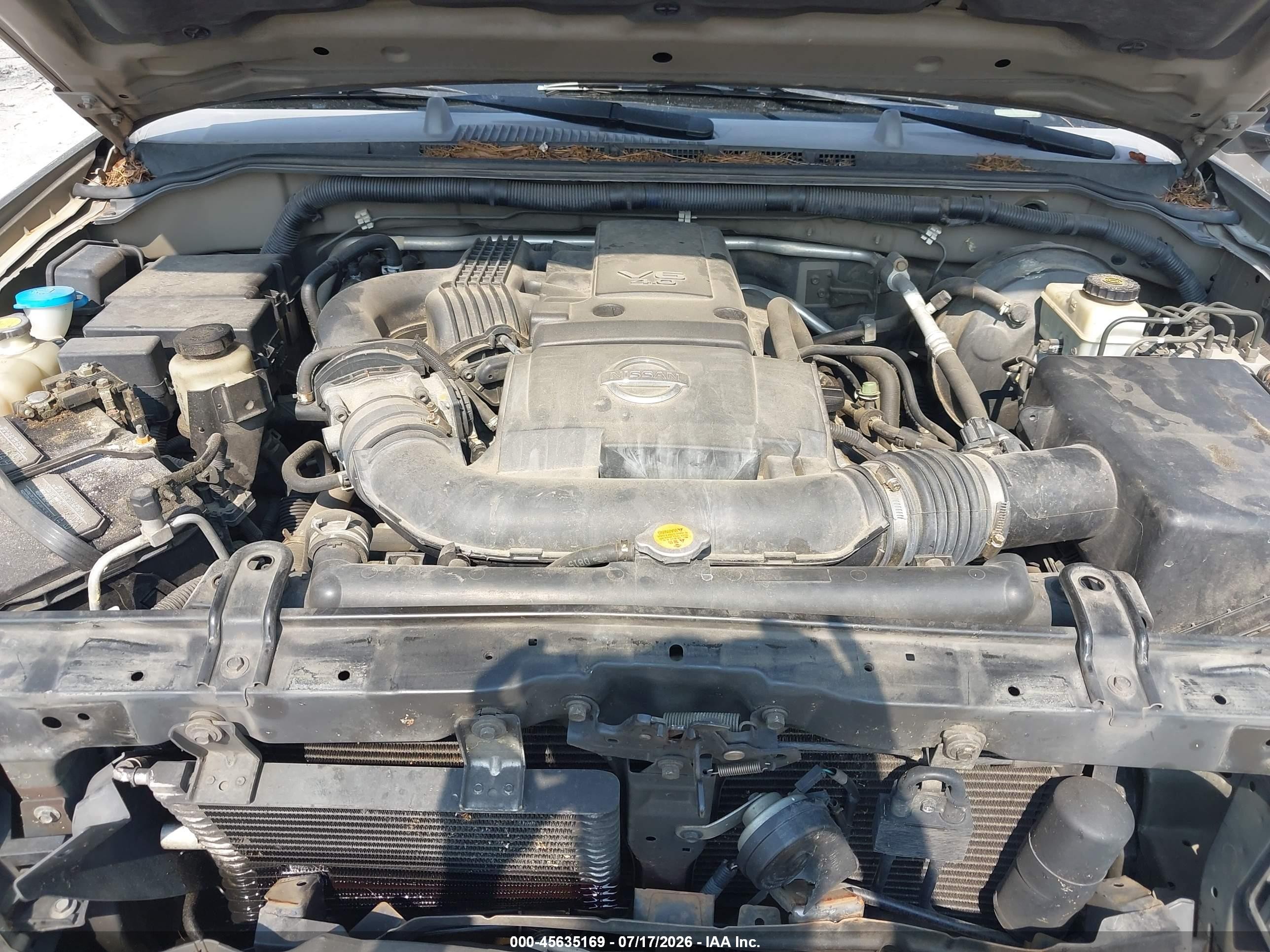 2005 Nissan Pathfinder Se Gold vin: 5N1AR18W55C749709