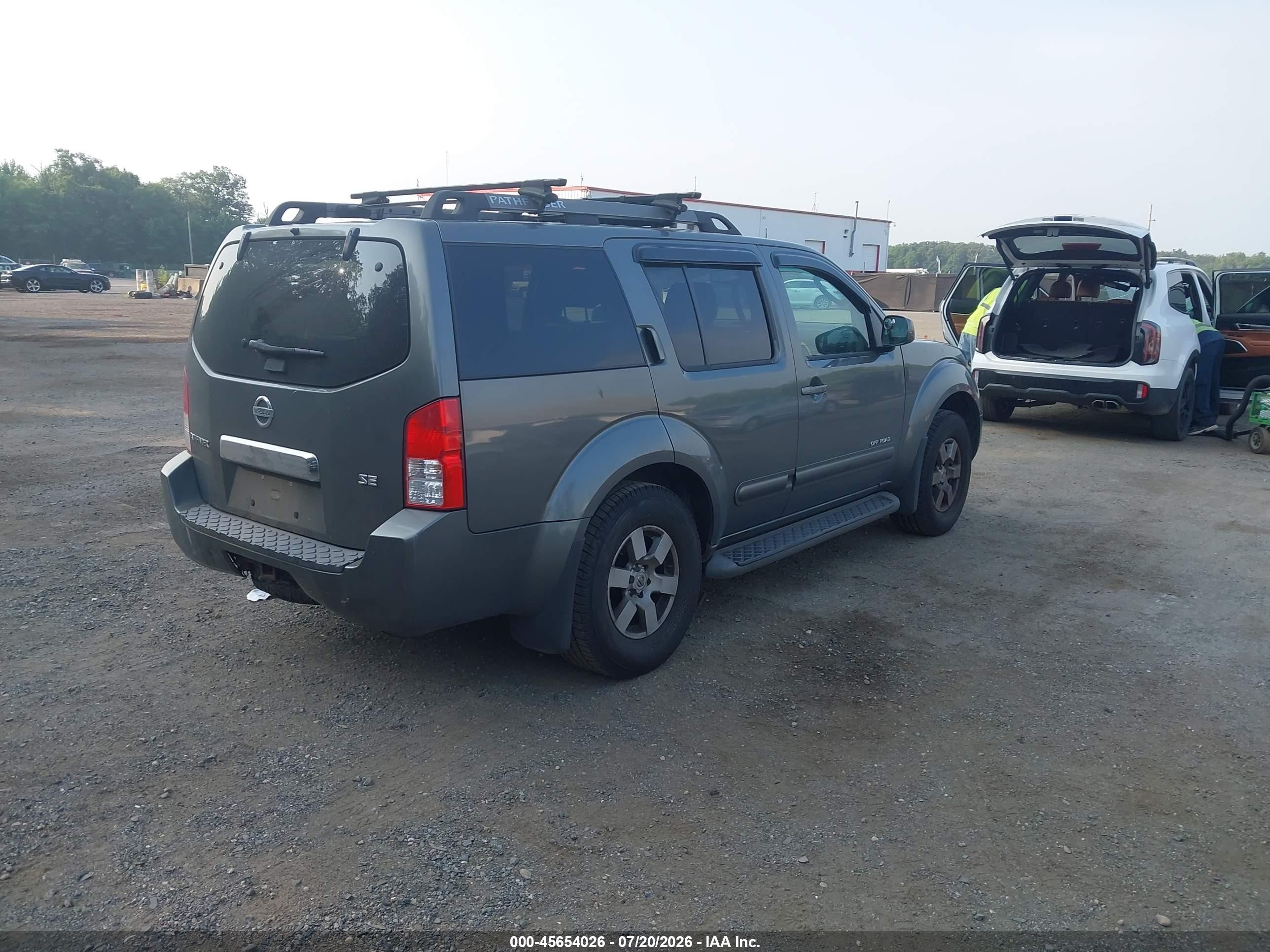 2005 Nissan Pathfinder Se Off-road Gray vin: 5N1AR18W55C766090