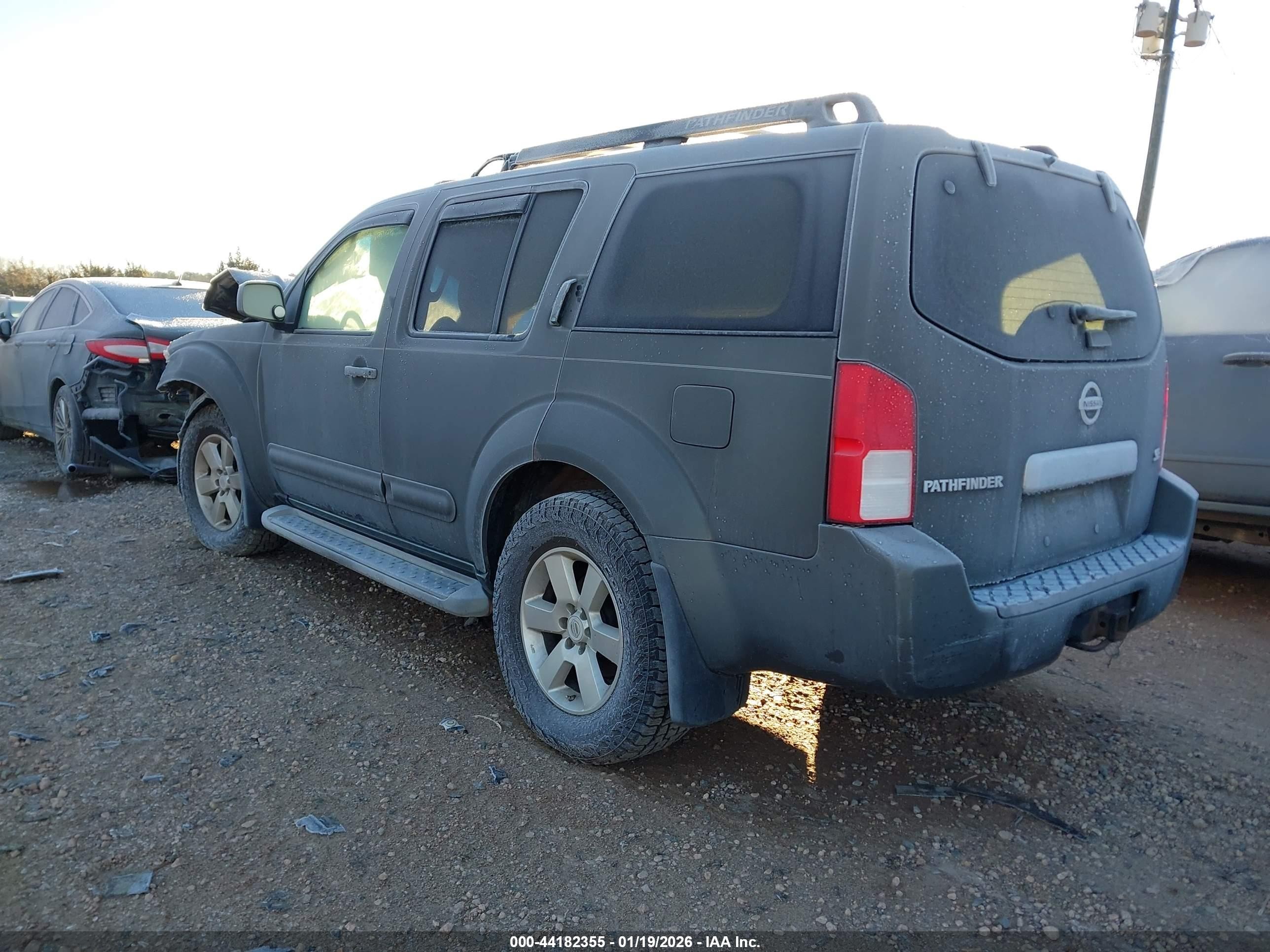 2005 Nissan Pathfinder Se Gray vin: 5N1AR18W55C783228