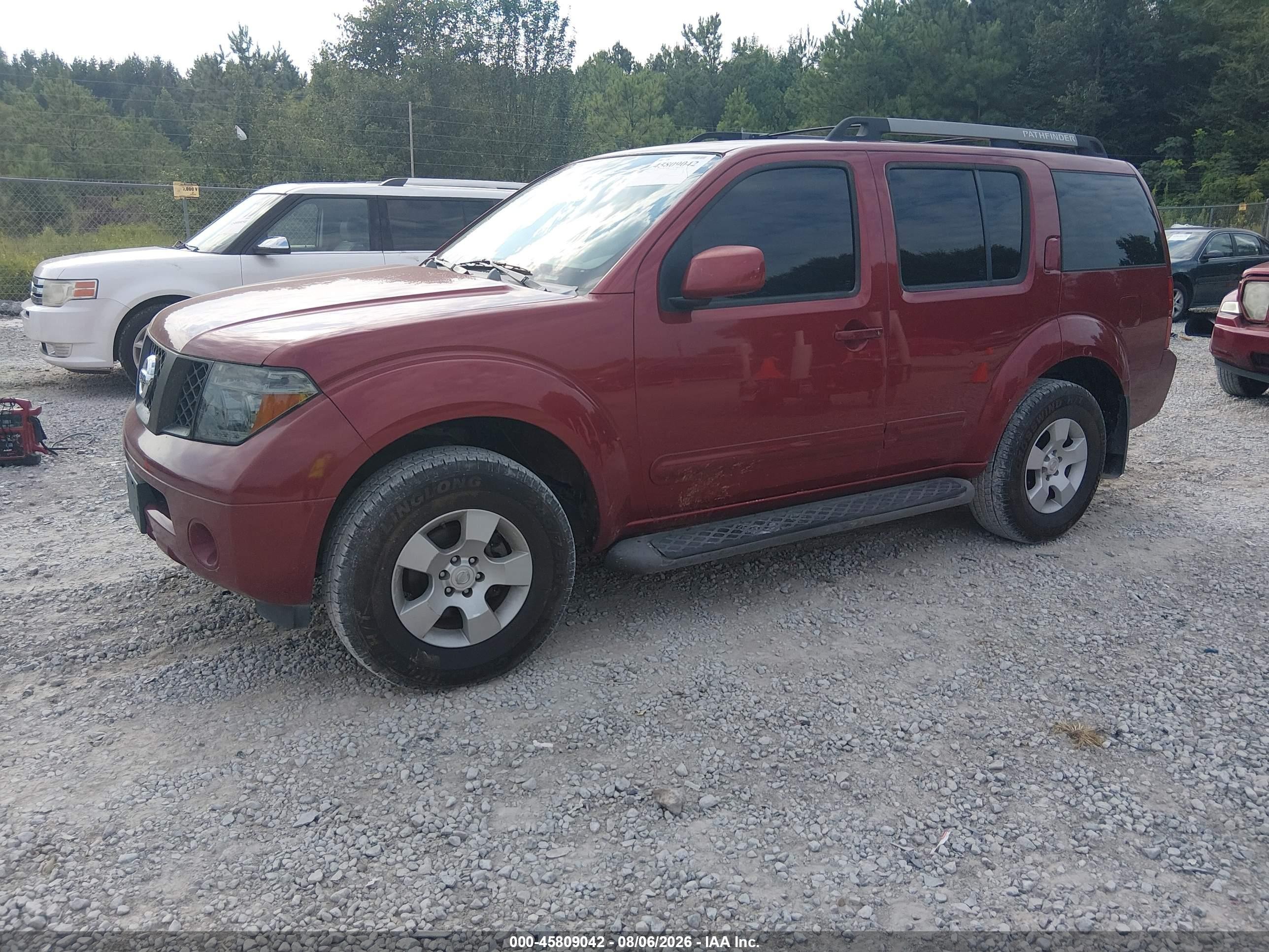 2005 Nissan Pathfinder Se Red vin: 5N1AR18W65C706819