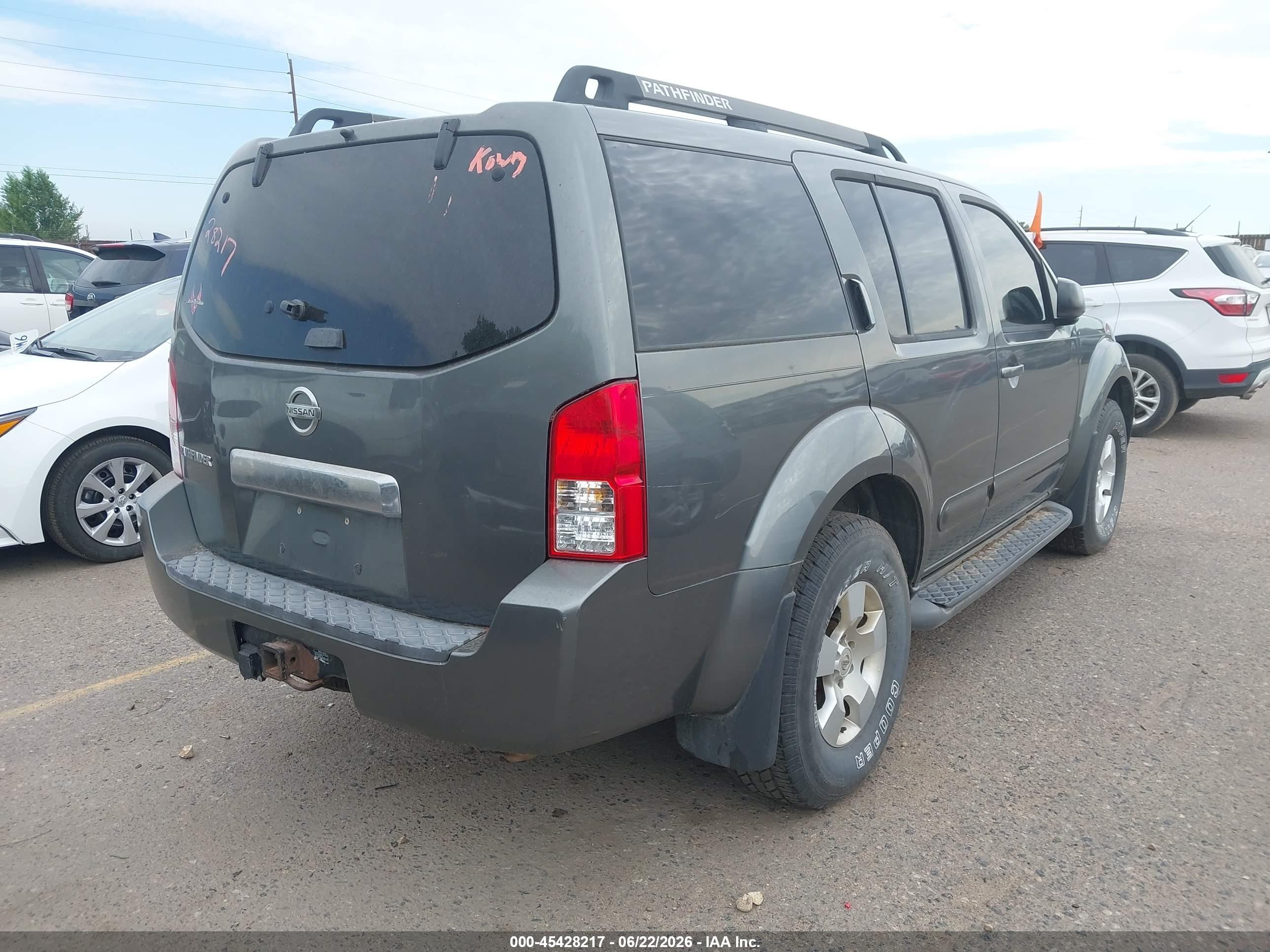 2006 Nissan Pathfinder S Gray vin: 5N1AR18W66C654562