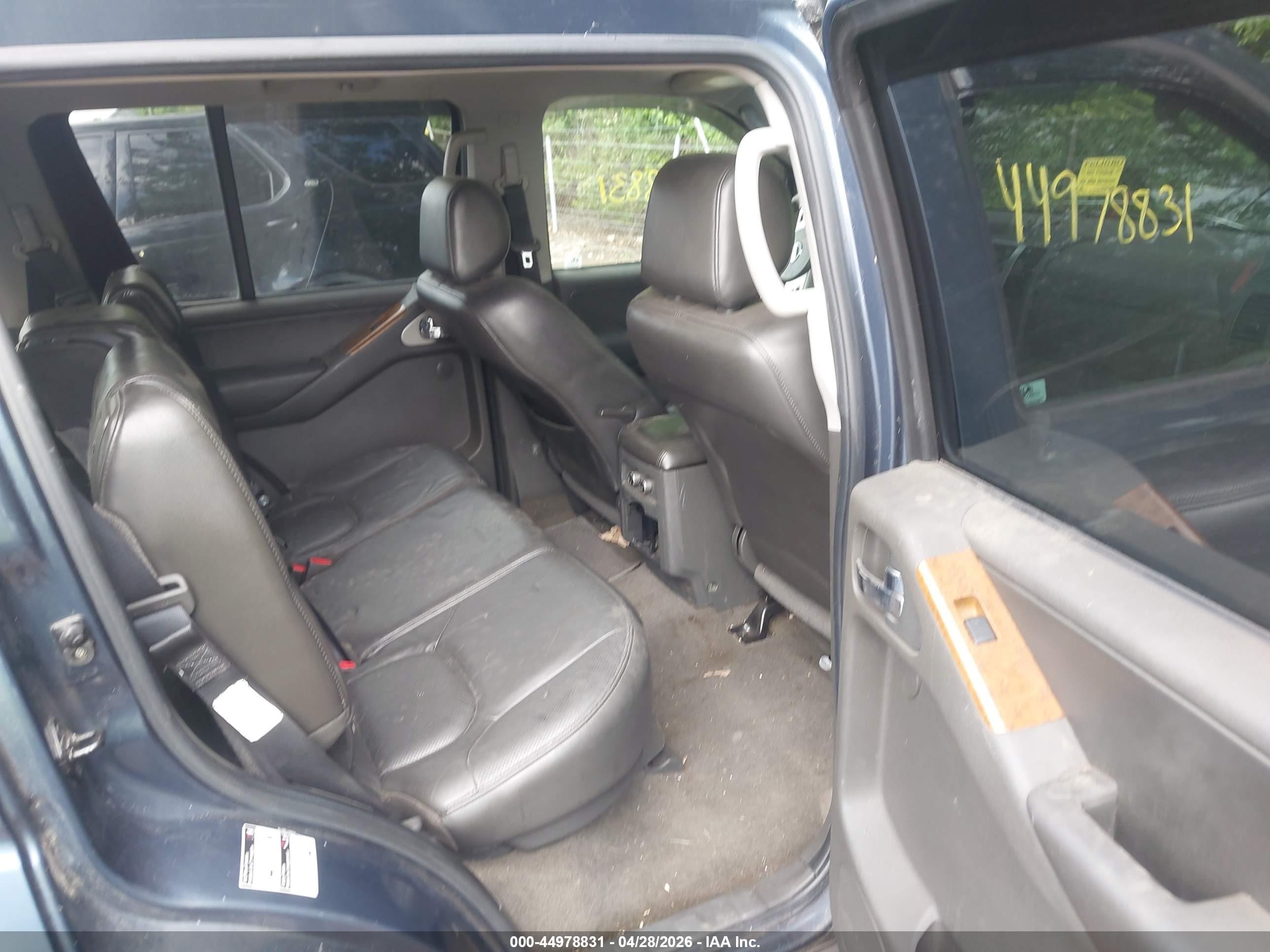2006 Nissan Pathfinder Le Blue vin: 5N1AR18W66C673516