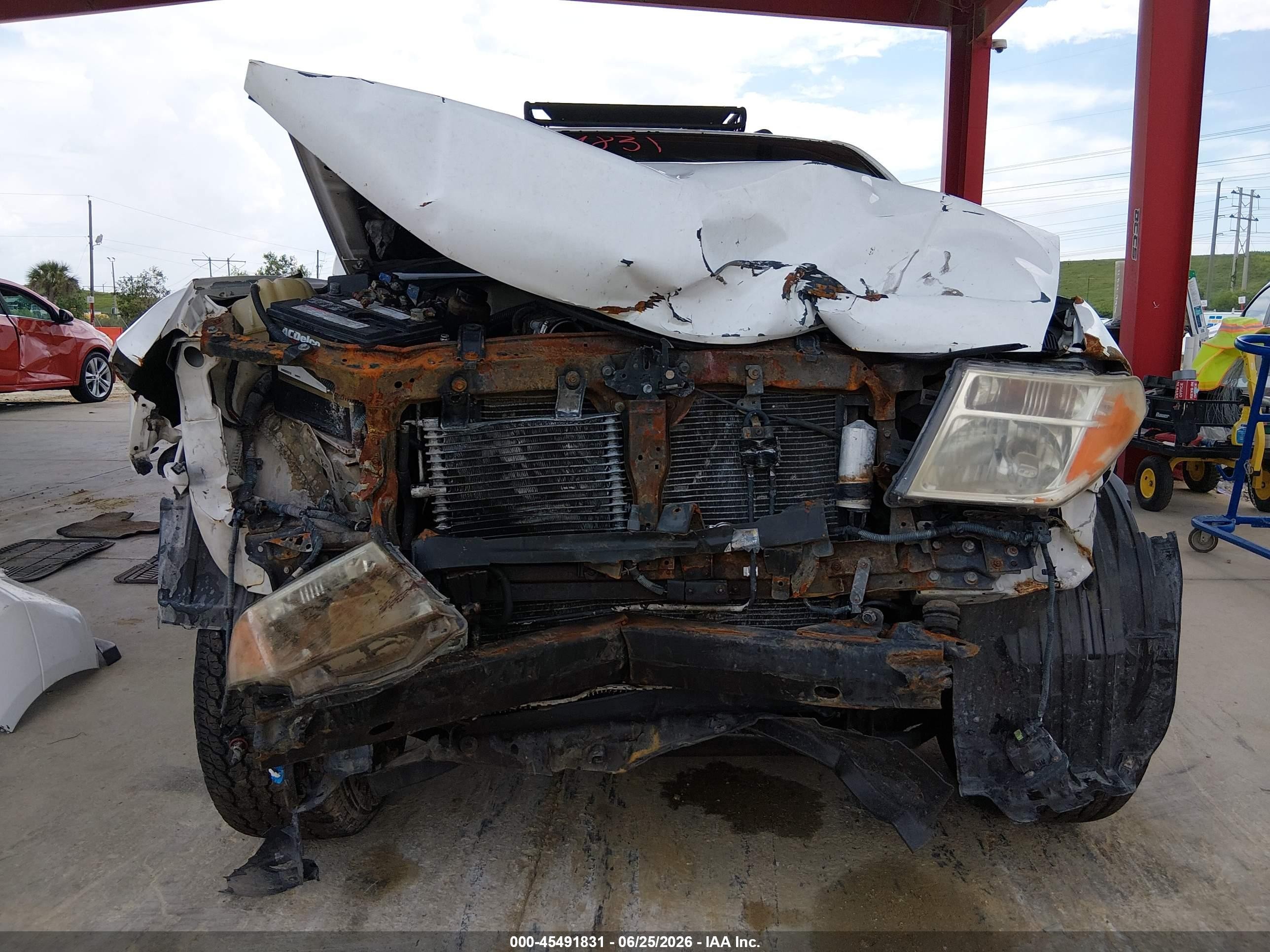 2006 Nissan Pathfinder Le White vin: 5N1AR18W66C682619