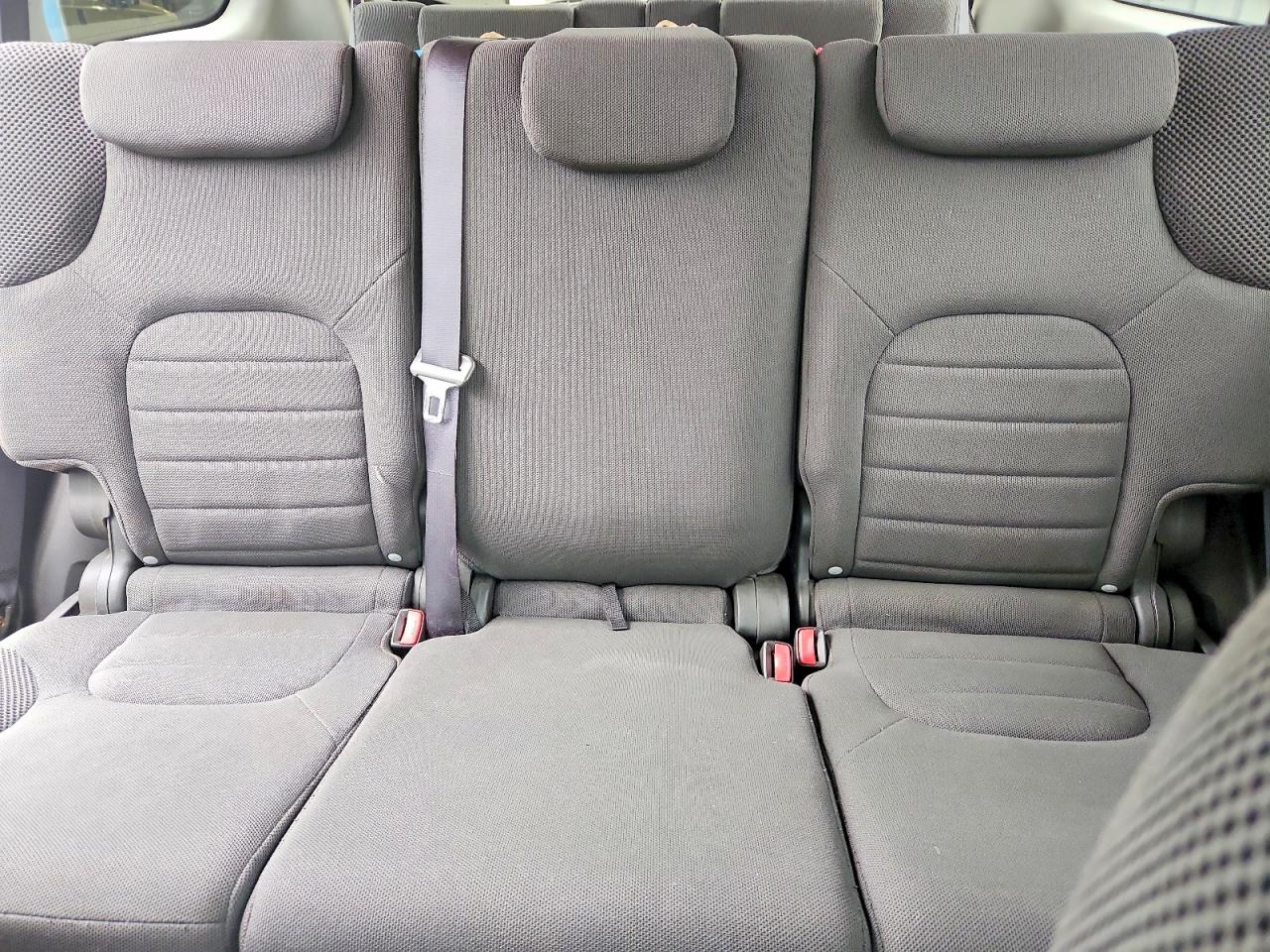 2005 Nissan Pathfinder Xe Tan vin: 5N1AR18W75C724374