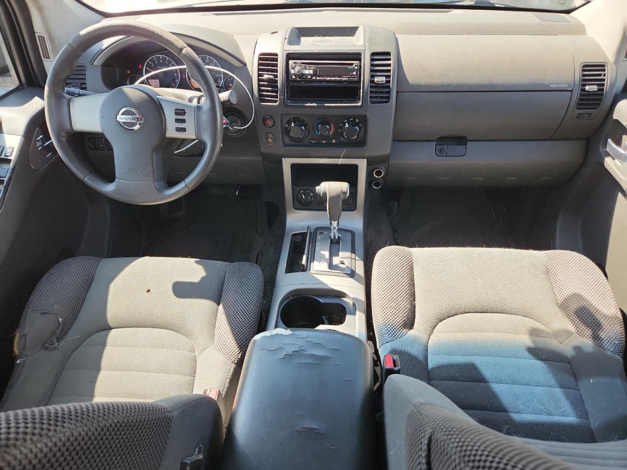 2005 Nissan Pathfinder Le Gray vin: 5N1AR18W75C743880