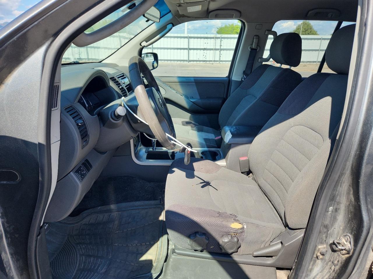 2005 Nissan Pathfinder Le Gray vin: 5N1AR18W75C743880