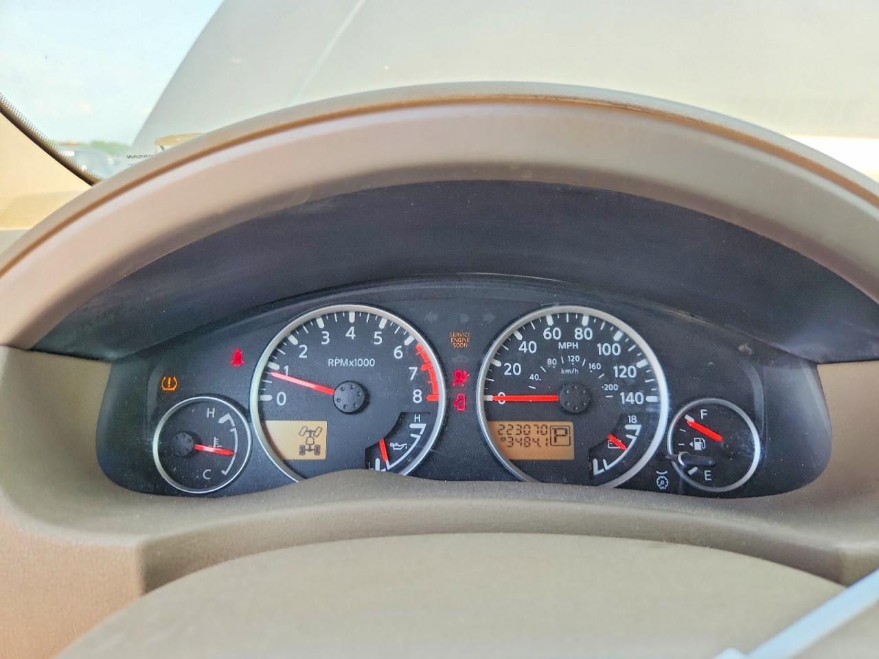 2005 Nissan Pathfinder Xe Tan vin: 5N1AR18W75C747296
