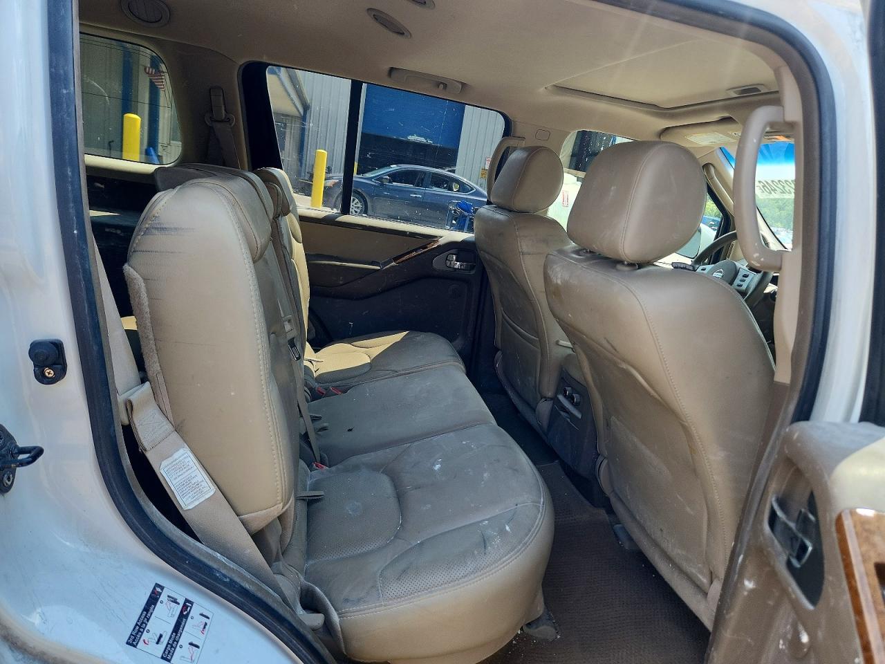 2006 Nissan Pathfinder S White vin: 5N1AR18W76C648513