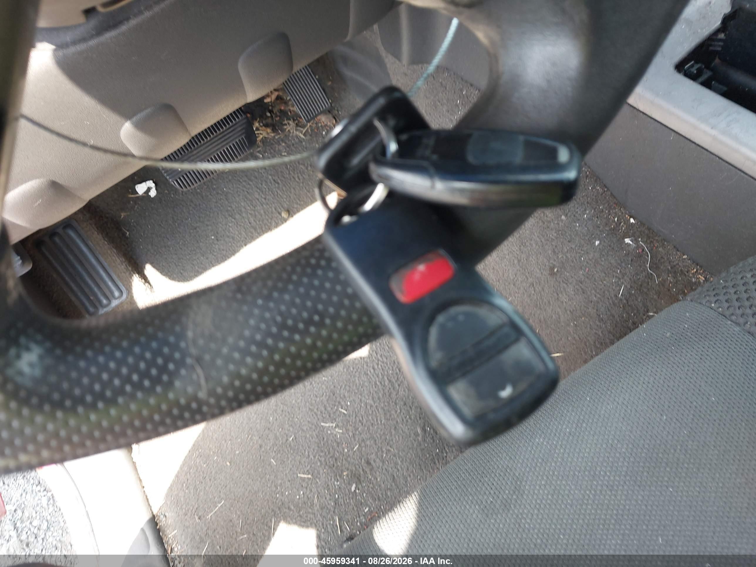 2007 Nissan Pathfinder S Red vin: 5N1AR18W77C647833