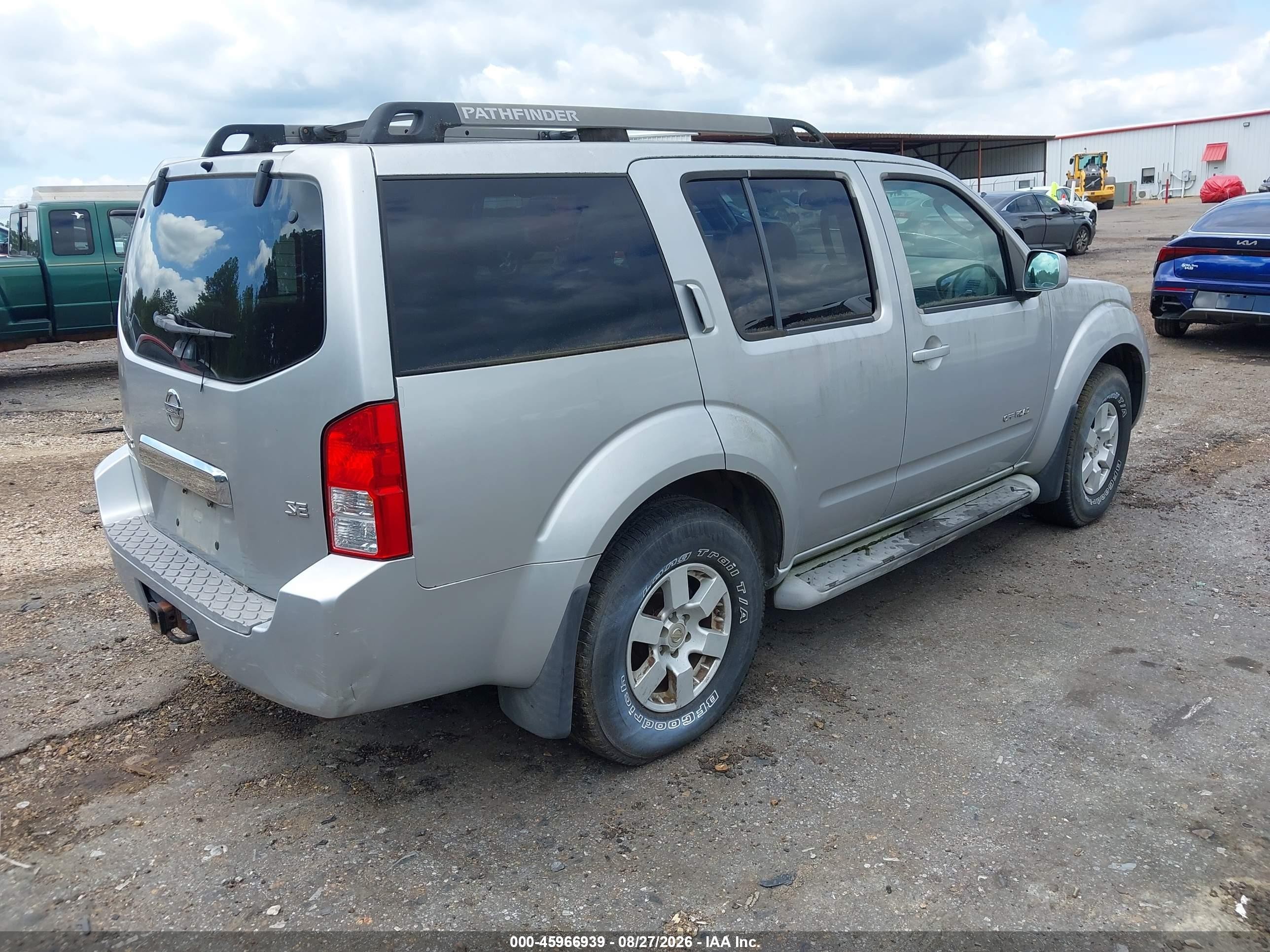 2005 Nissan Pathfinder Se Off-road Silver vin: 5N1AR18W85C742687