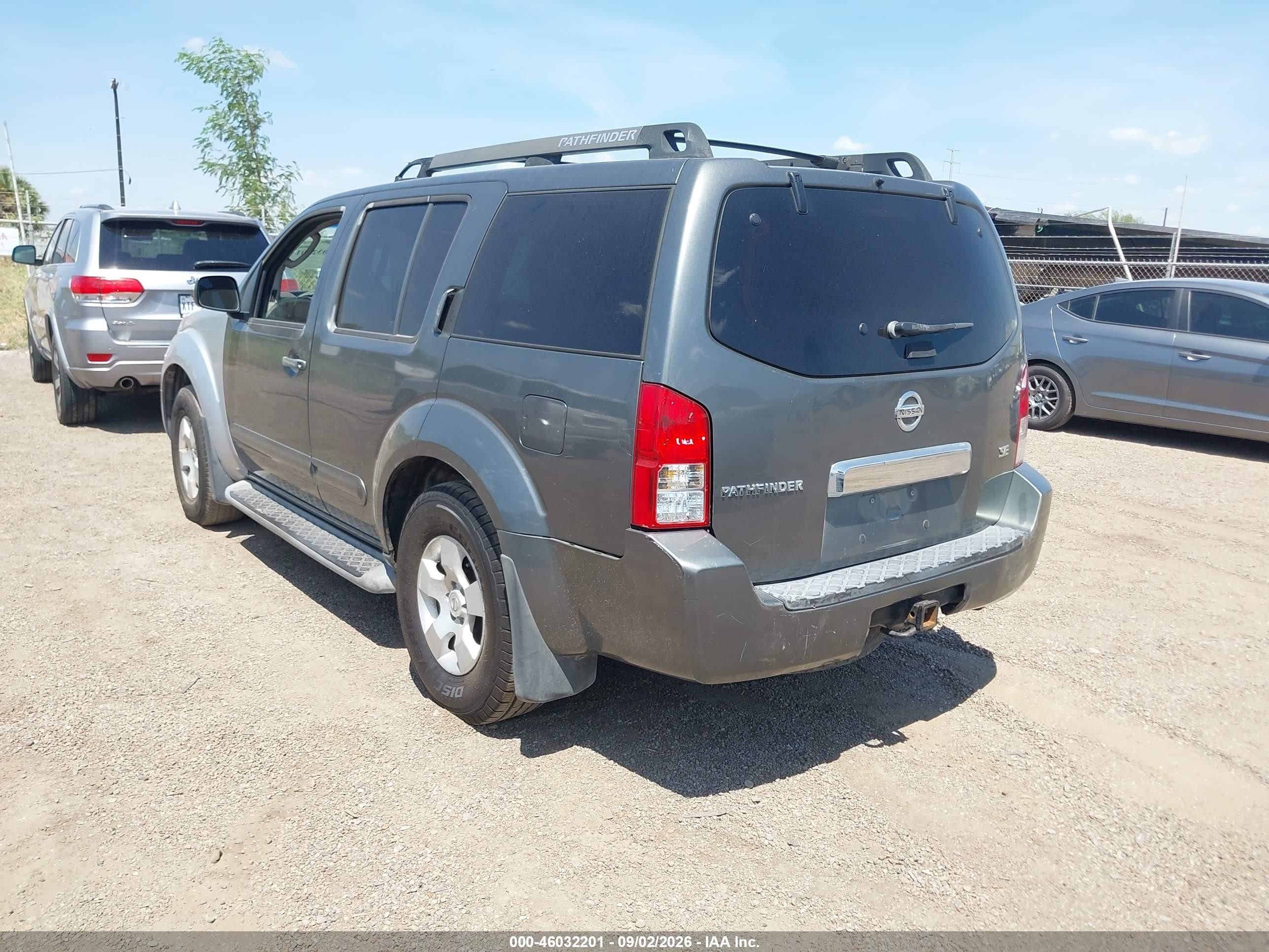 2006 Nissan Pathfinder Se Gray vin: 5N1AR18W86C641621