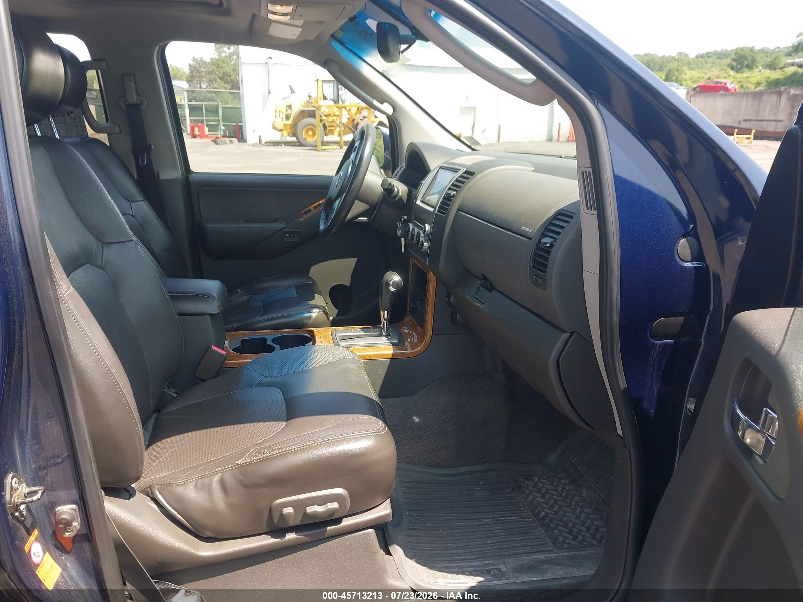 2007 Nissan Pathfinder Le Blue vin: 5N1AR18W87C635612