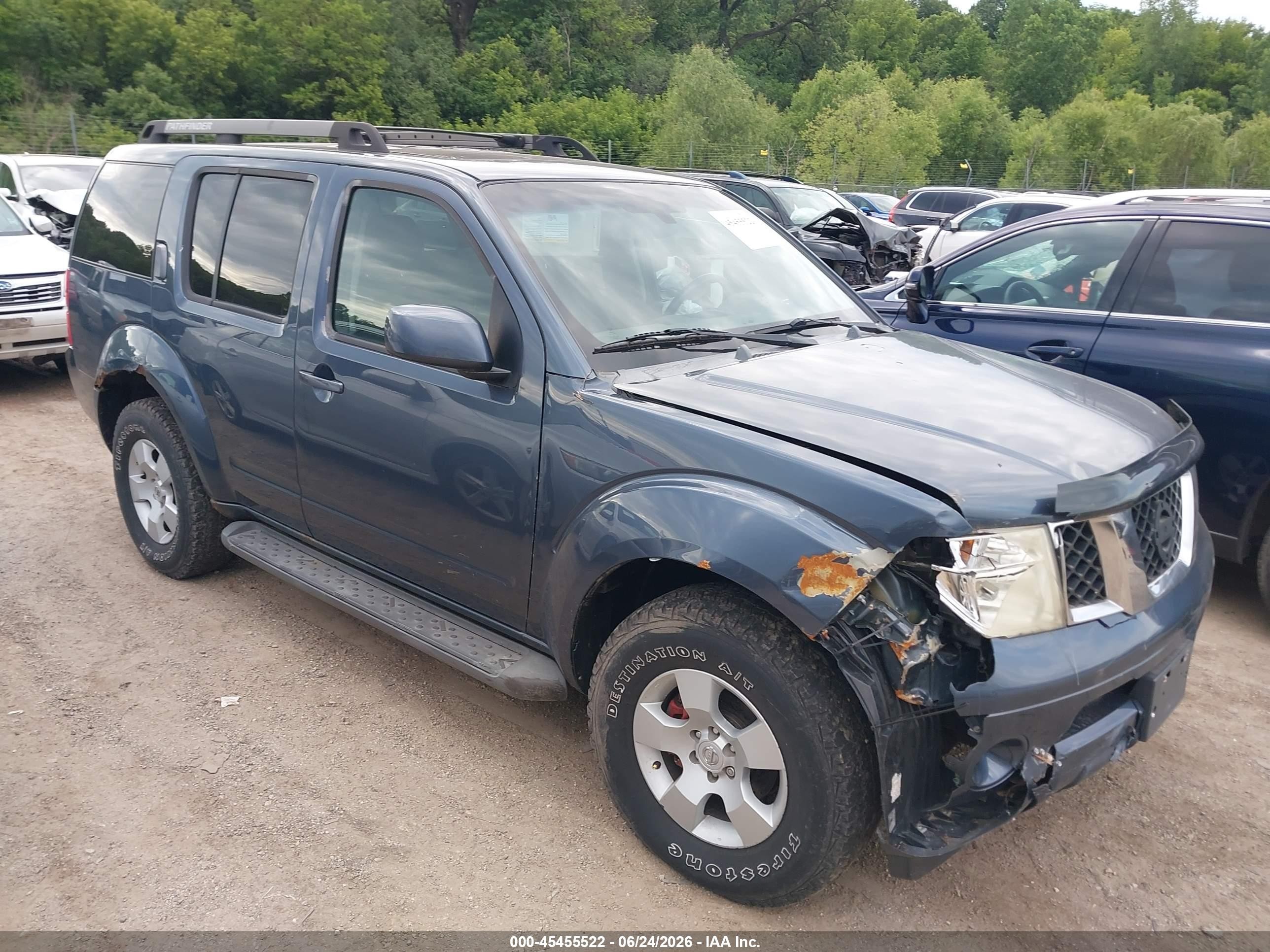 2005 Nissan Pathfinder Se Navy vin: 5N1AR18W95C741645