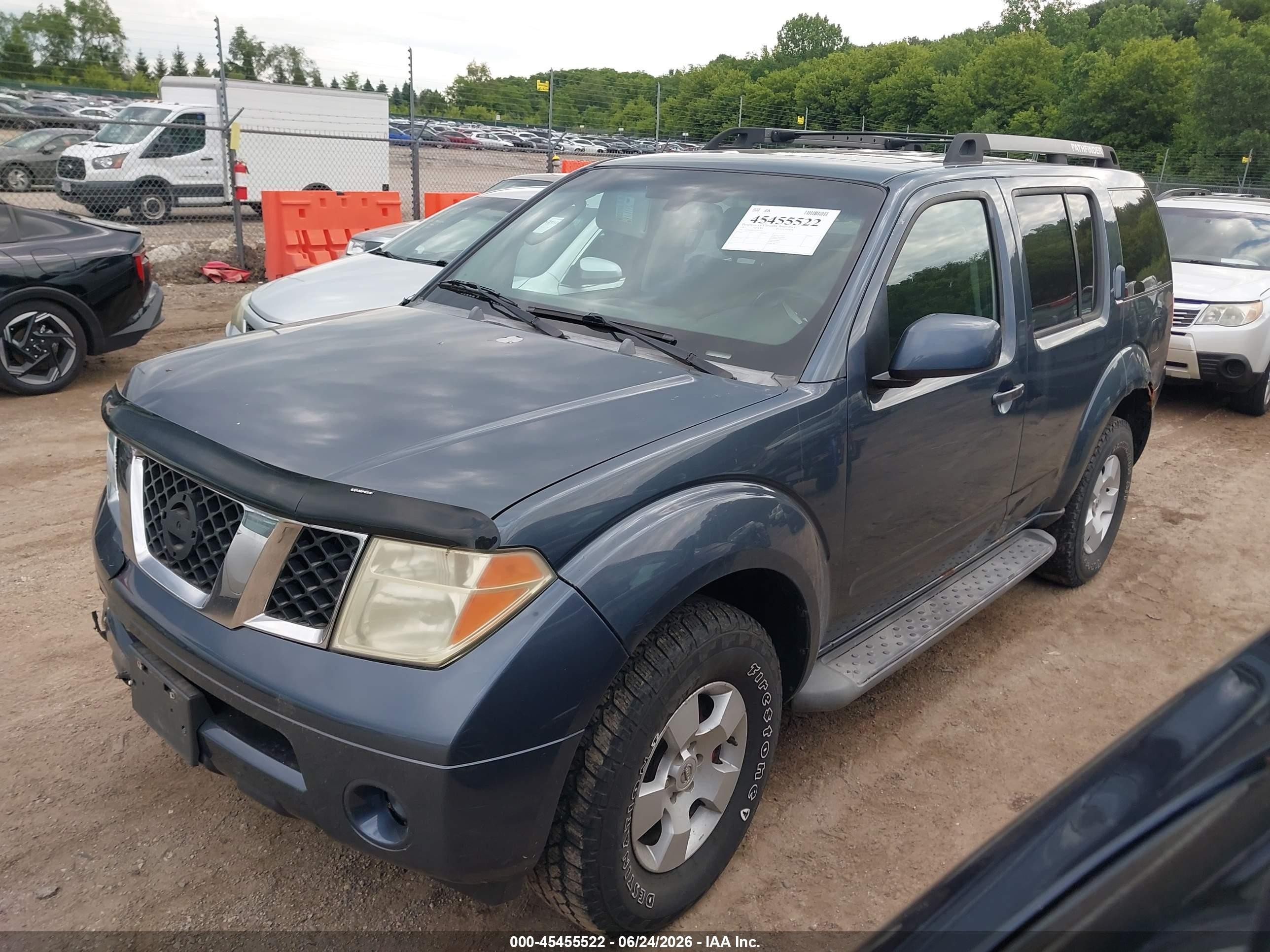 2005 Nissan Pathfinder Se Navy vin: 5N1AR18W95C741645