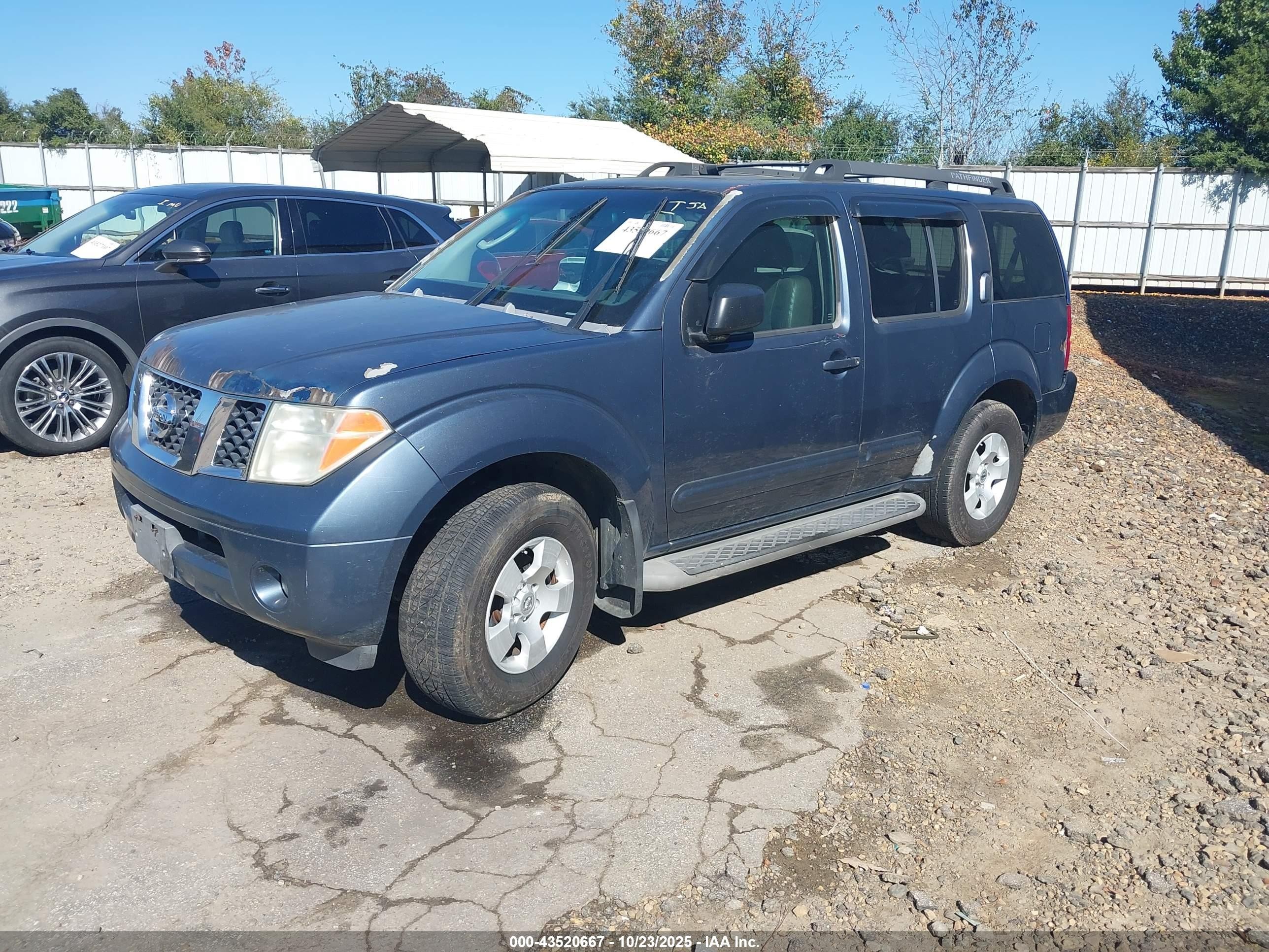 2005 Nissan Pathfinder Se Blue vin: 5N1AR18W95C784060