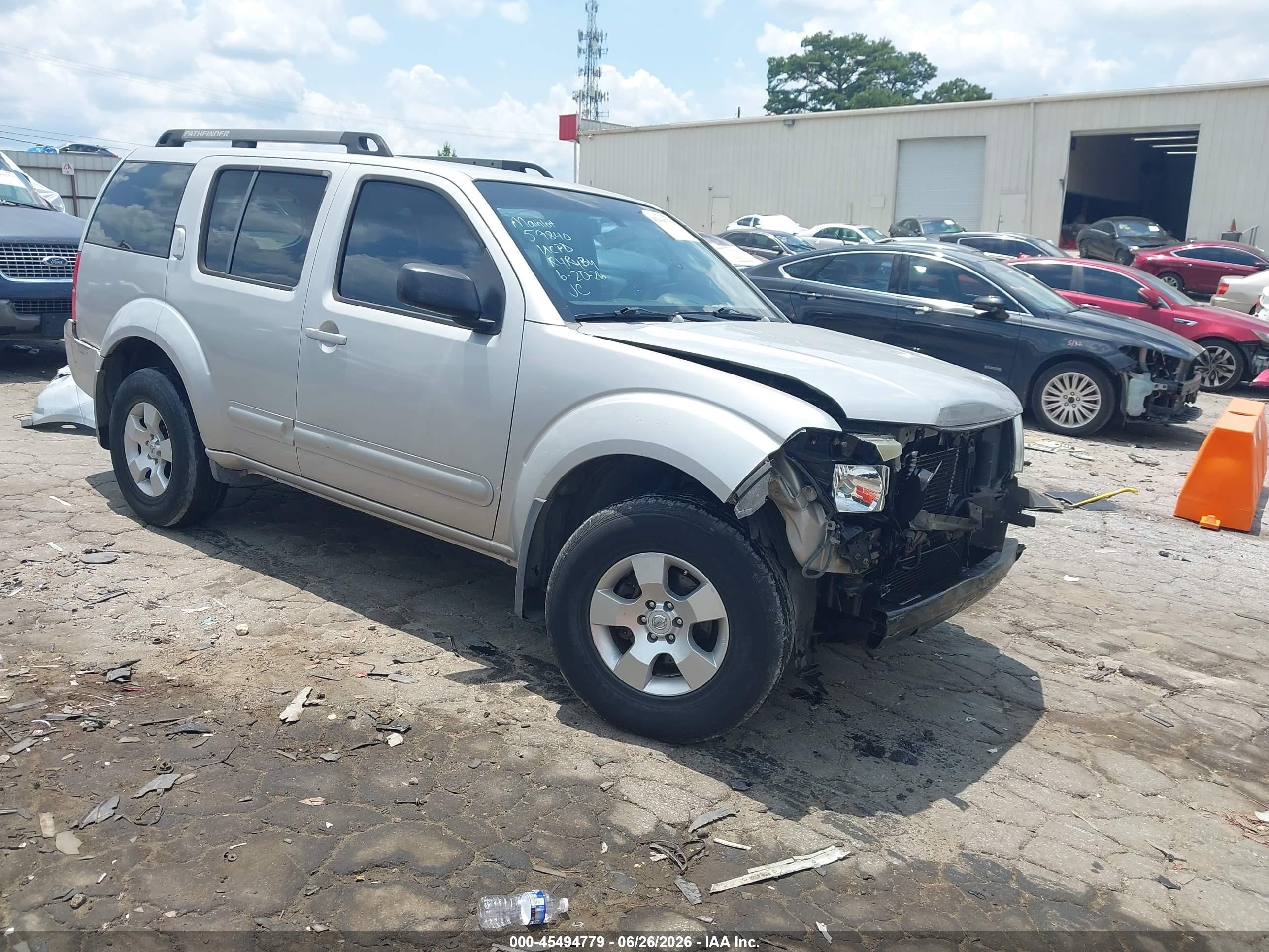 2006 Nissan Pathfinder S Silver vin: 5N1AR18W96C670755