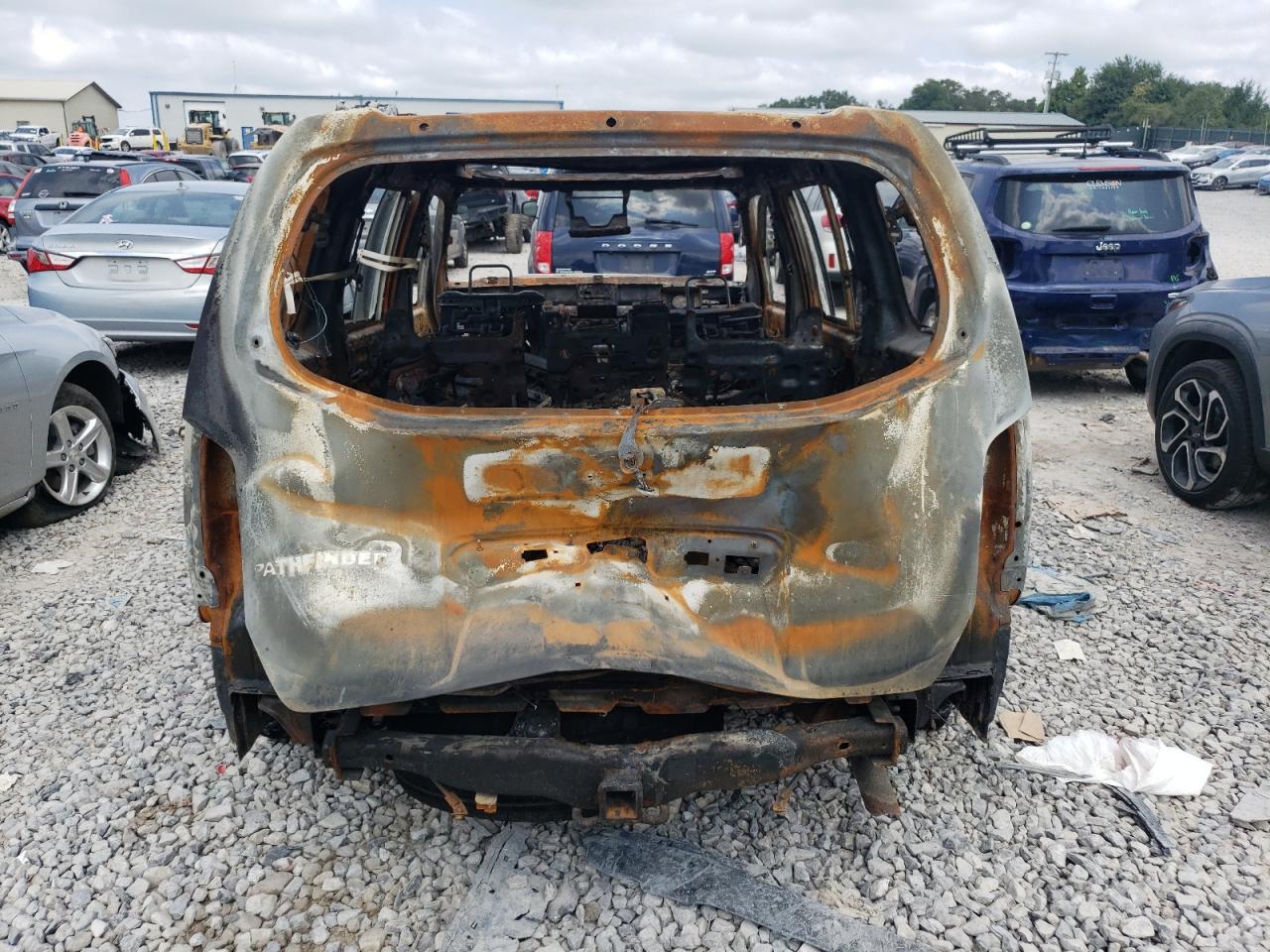 2007 Nissan Pathfinder Le Burn vin: 5N1AR18W97C632623