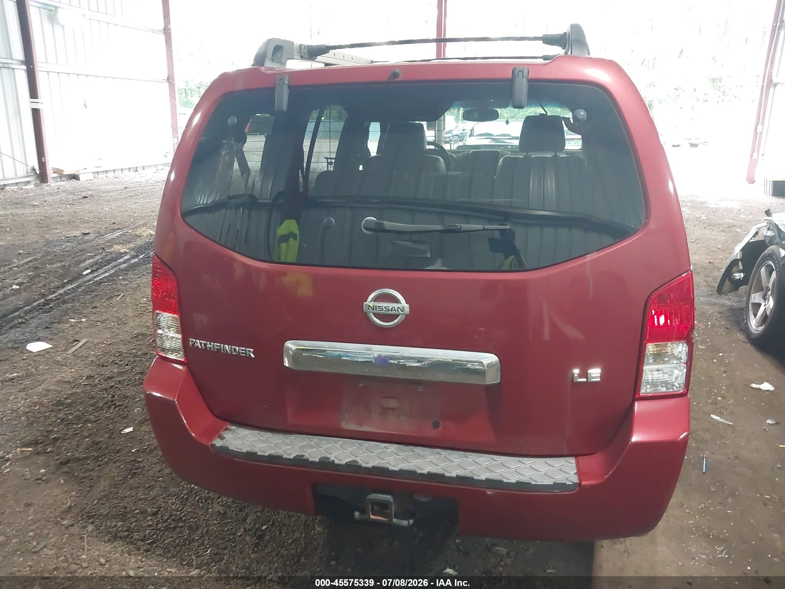2005 Nissan Pathfinder Le Maroon vin: 5N1AR18WX5C718861