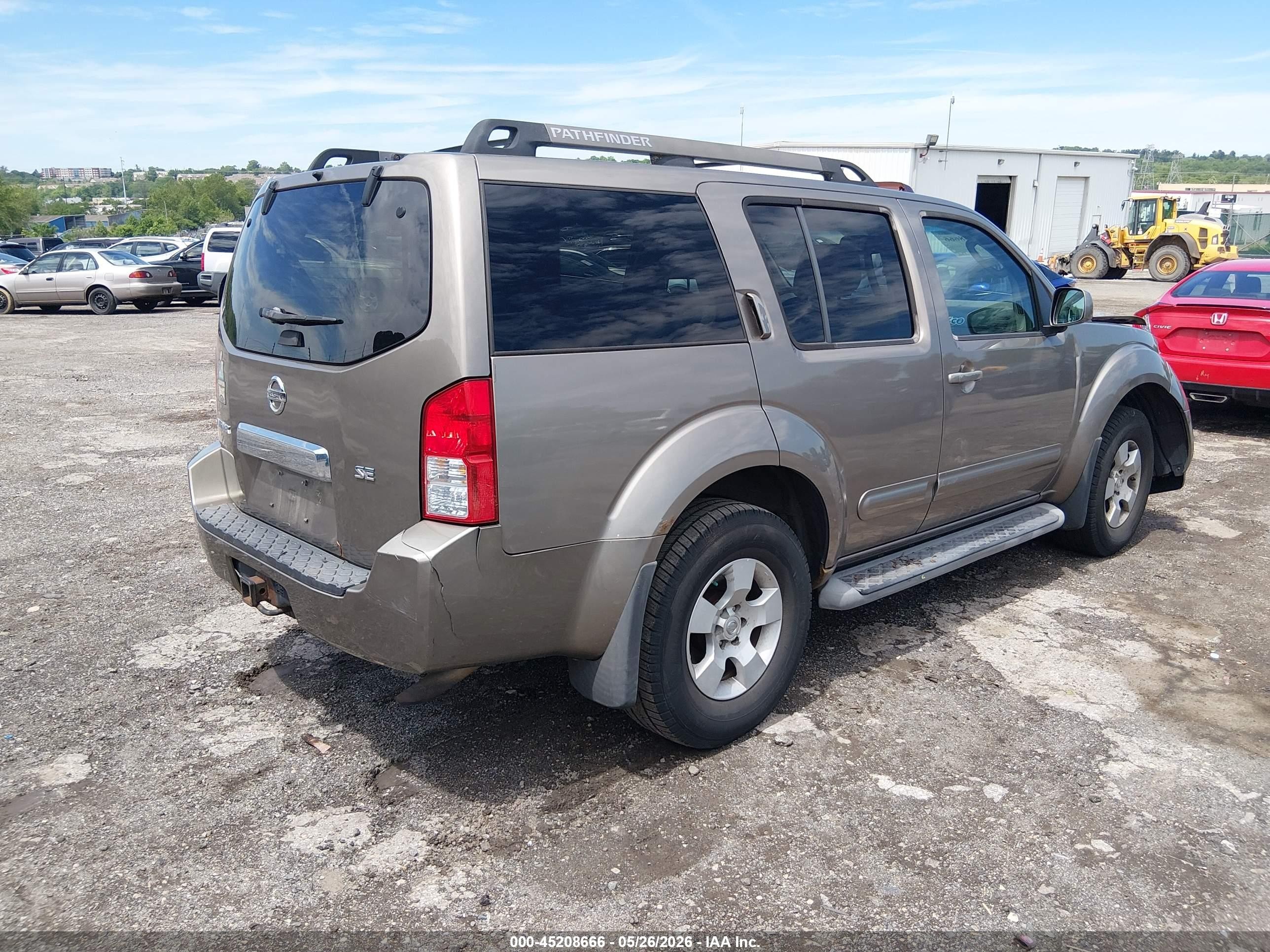 2005 Nissan Pathfinder Se Beige vin: 5N1AR18WX5C766375