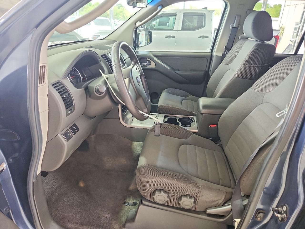 2005 Nissan Pathfinder Xe Blue vin: 5N1AR18WX5C774654