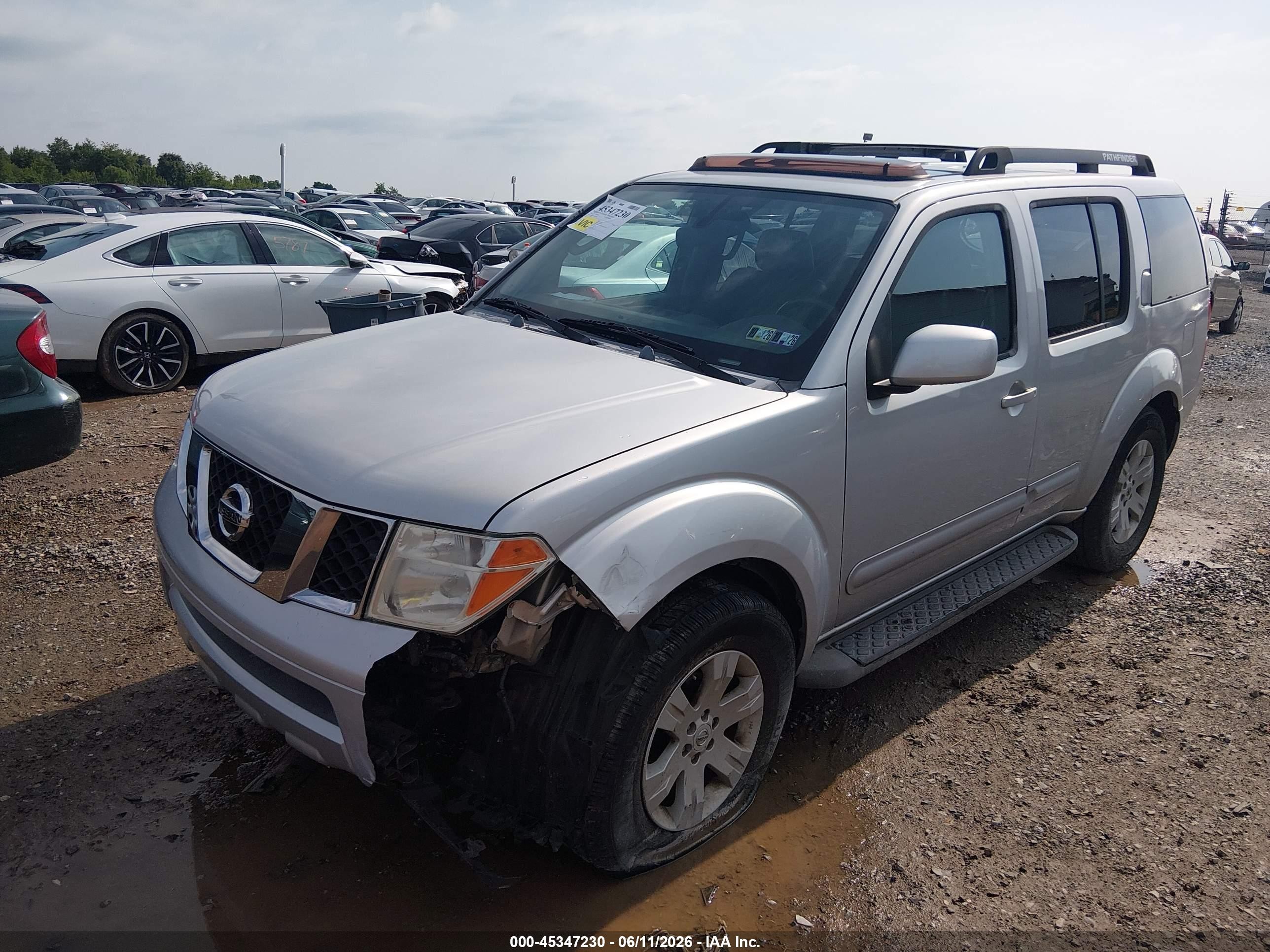 2006 Nissan Pathfinder Le Silver vin: 5N1AR18WX6C670098