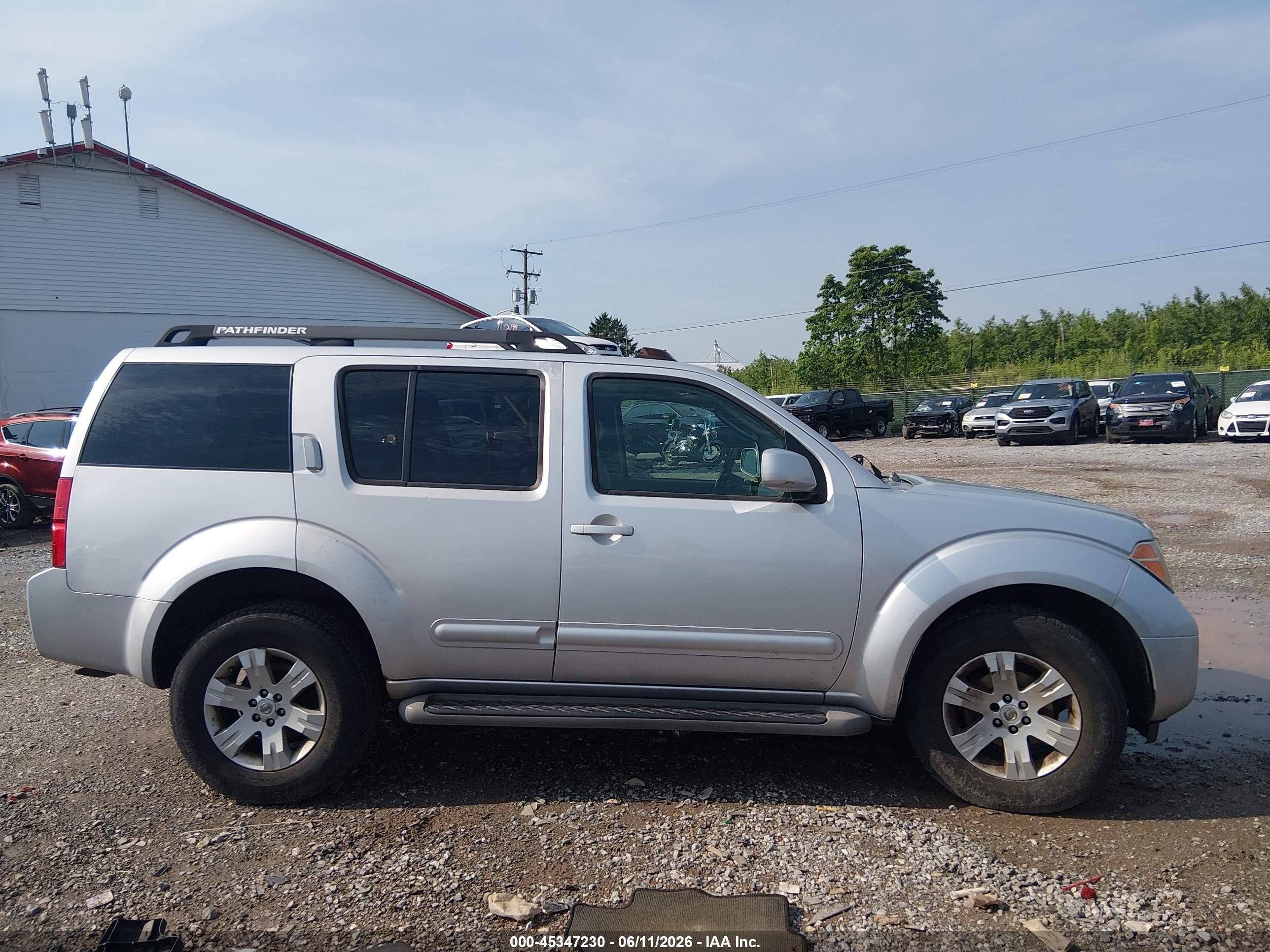 2006 Nissan Pathfinder Le Silver vin: 5N1AR18WX6C670098