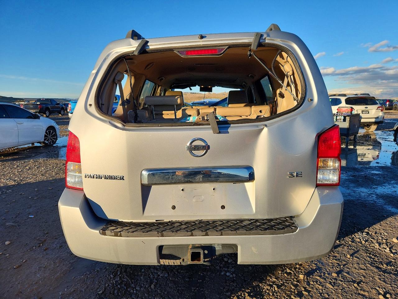 2007 Nissan Pathfinder Le Silver vin: 5N1AR18WX7C640990