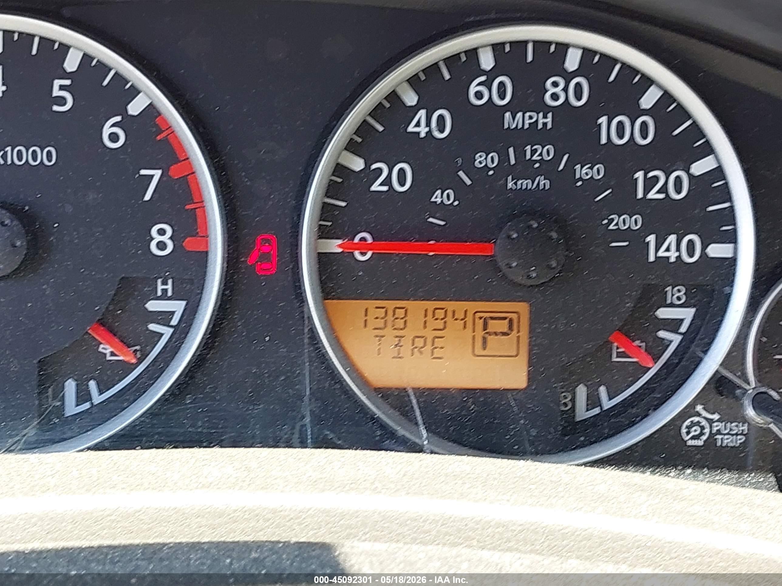 2011 Nissan Pathfinder Sv Red vin: 5N1AR1NB0BC612741
