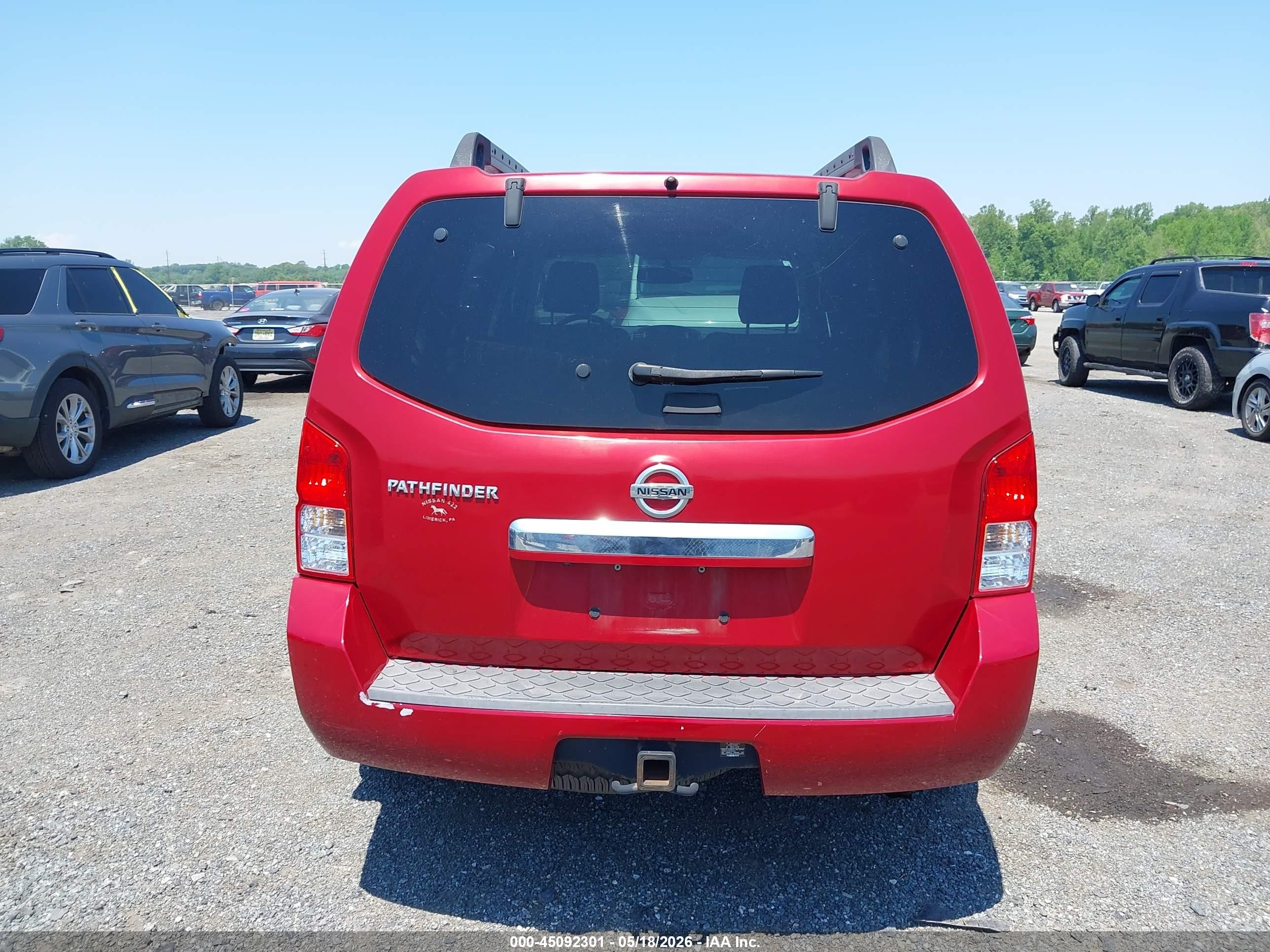 2011 Nissan Pathfinder Sv Red vin: 5N1AR1NB0BC612741