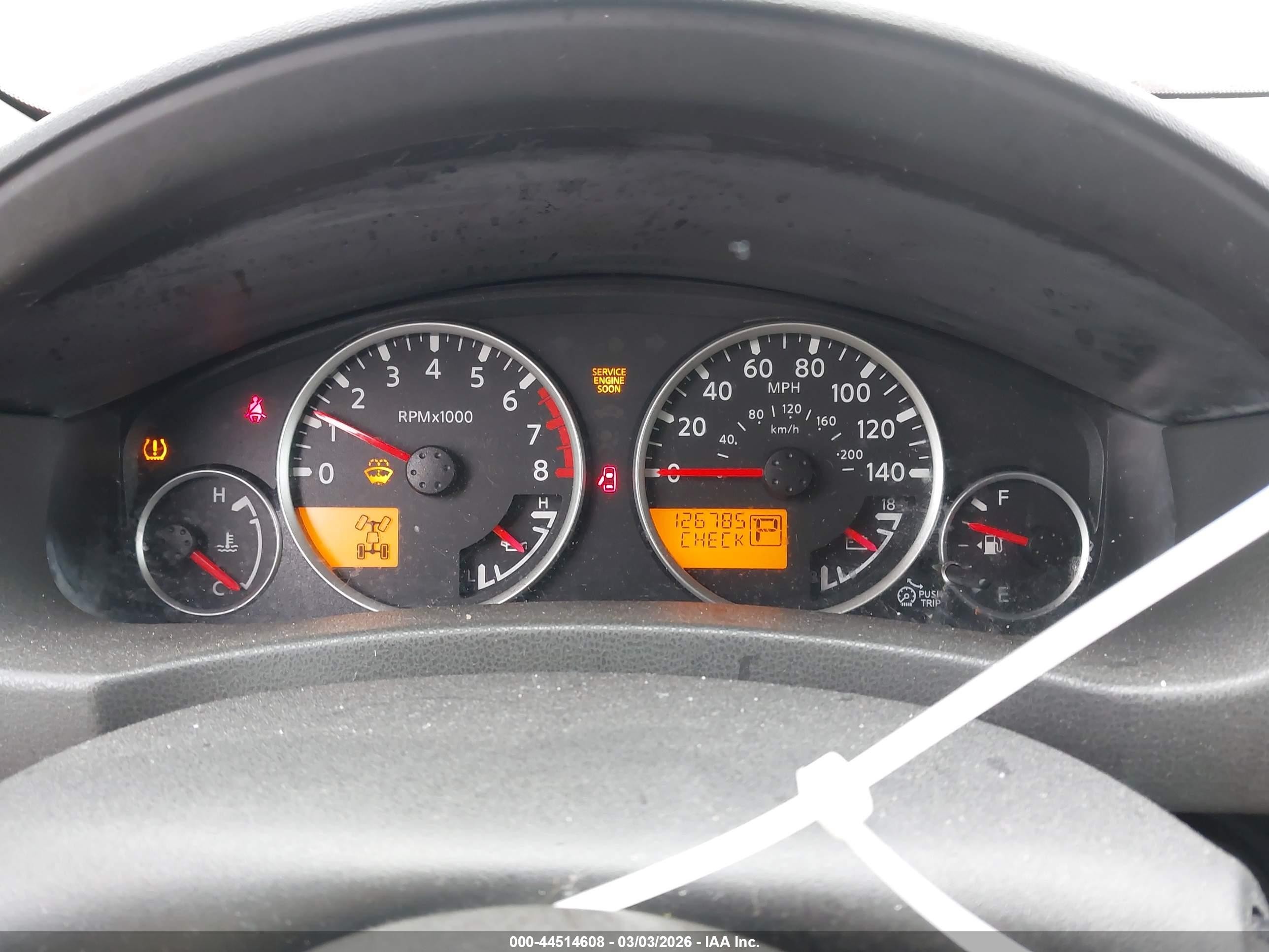 2011 Nissan Pathfinder Silver Gray vin: 5N1AR1NB0BC620676