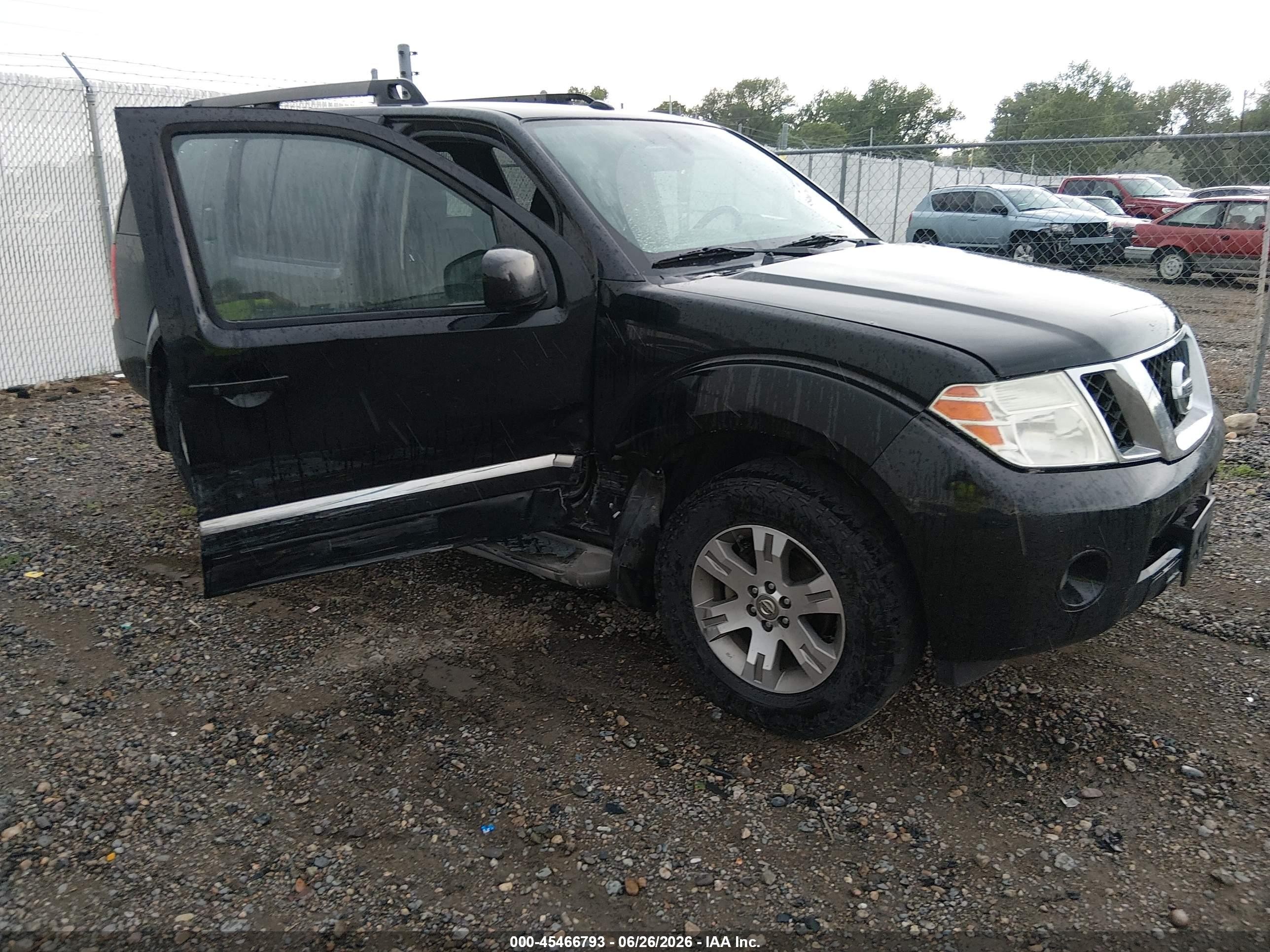 2011 Nissan Pathfinder Silver Black vin: 5N1AR1NB0BC632469