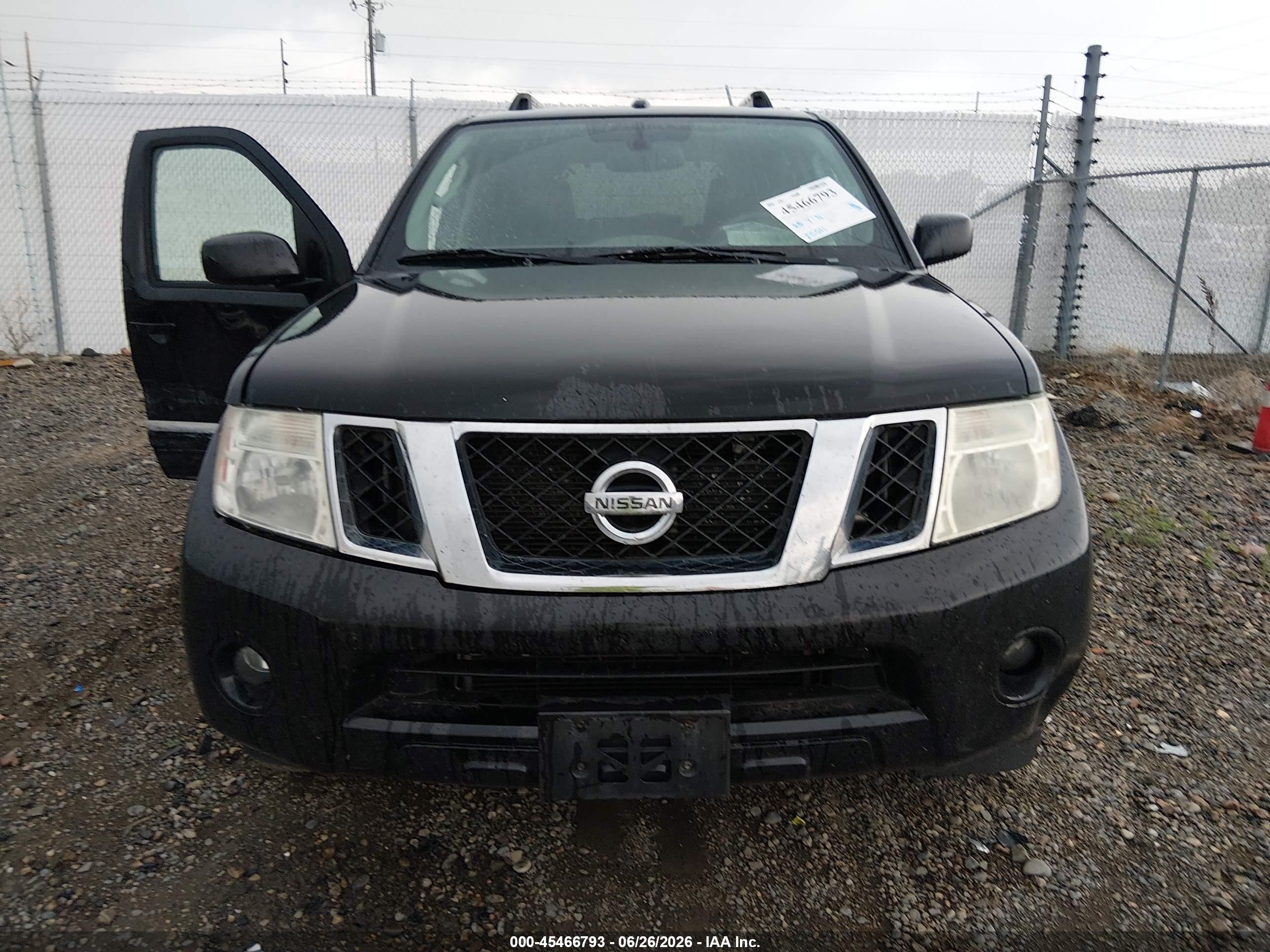 2011 Nissan Pathfinder Silver Black vin: 5N1AR1NB0BC632469