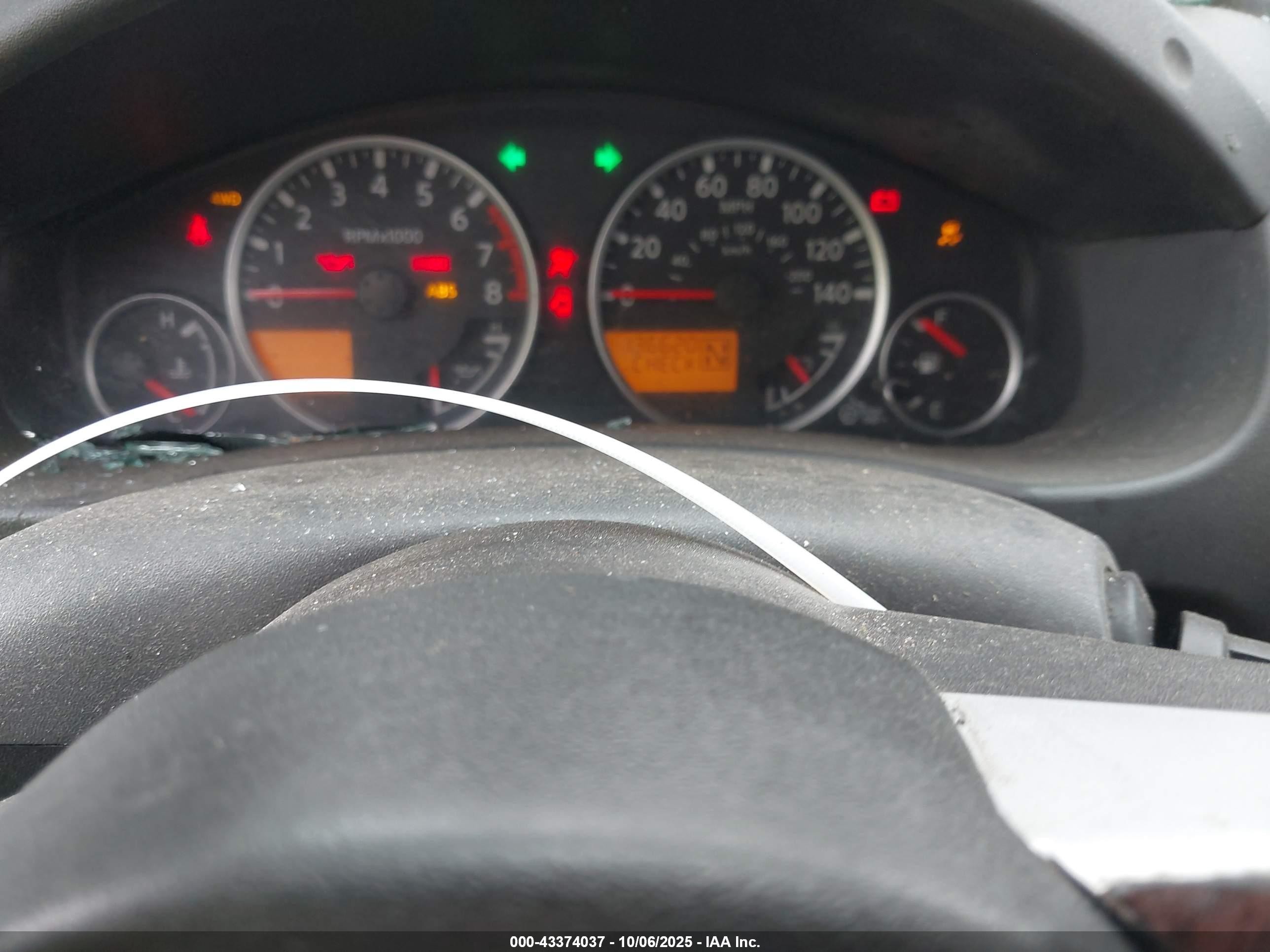2012 Nissan Pathfinder Sv Черный vin: 5N1AR1NB0CC605676