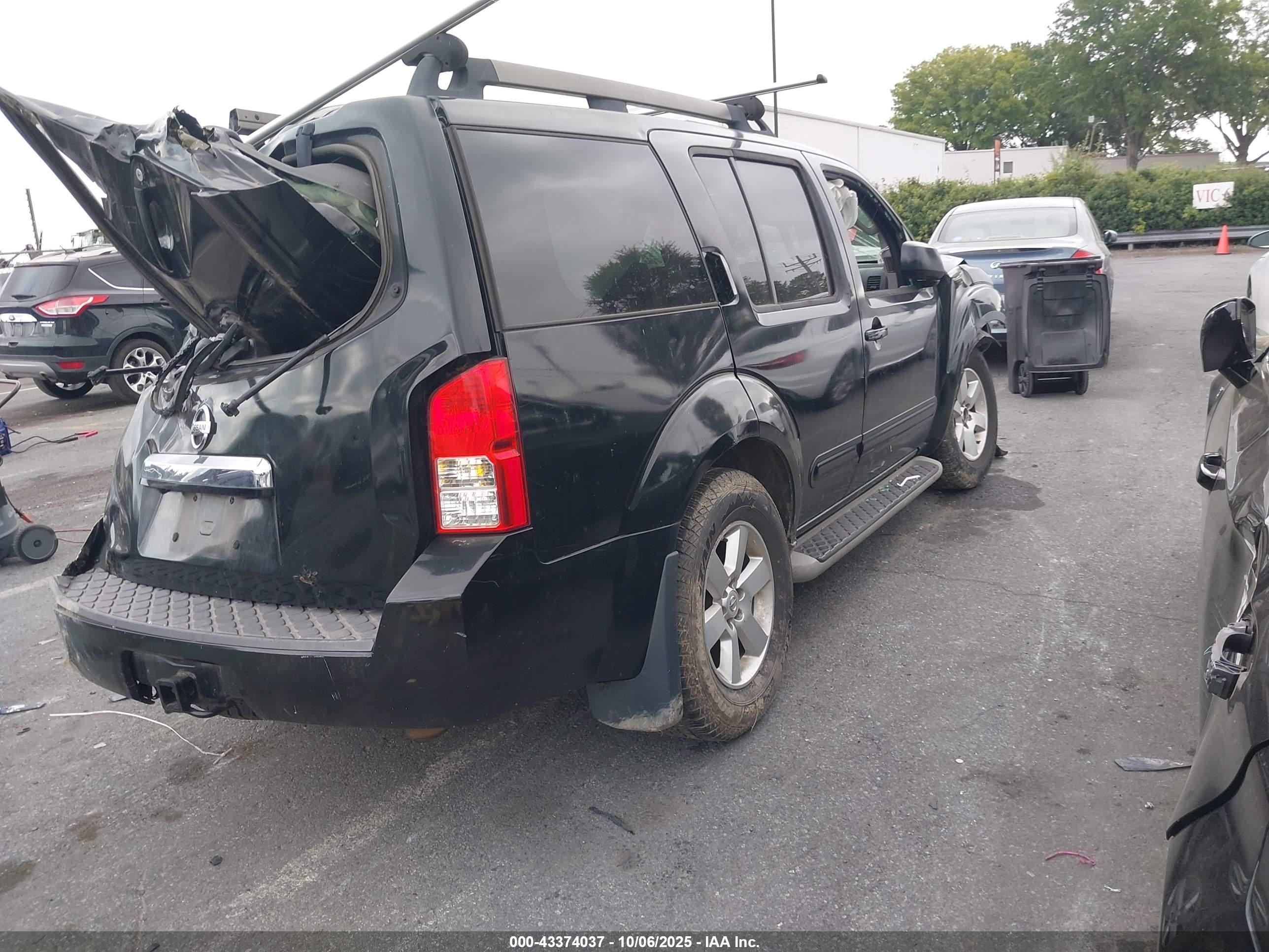 2012 Nissan Pathfinder Sv Черный vin: 5N1AR1NB0CC605676