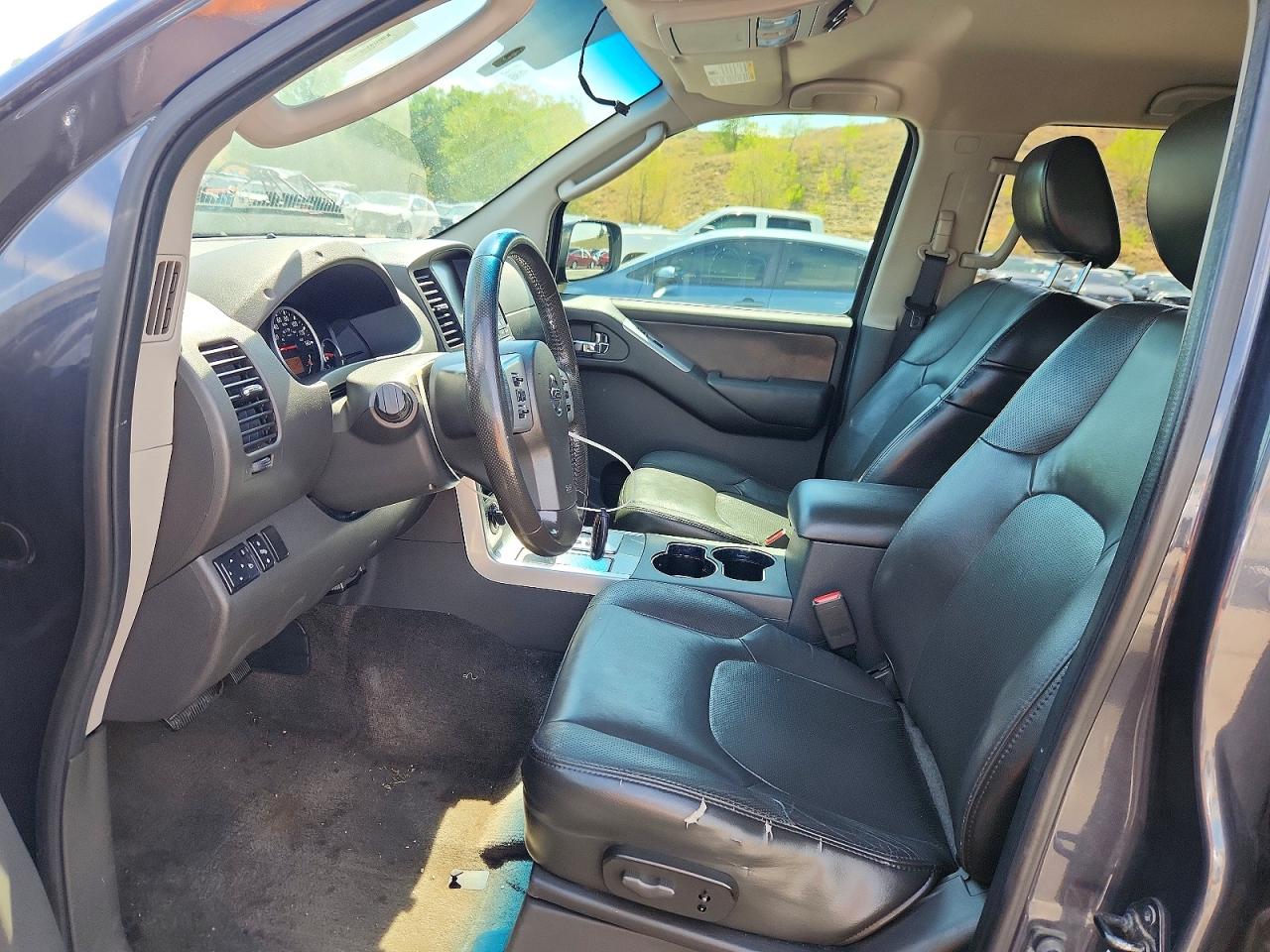 2012 Nissan Pathfinder S Charcoal vin: 5N1AR1NB0CC609629