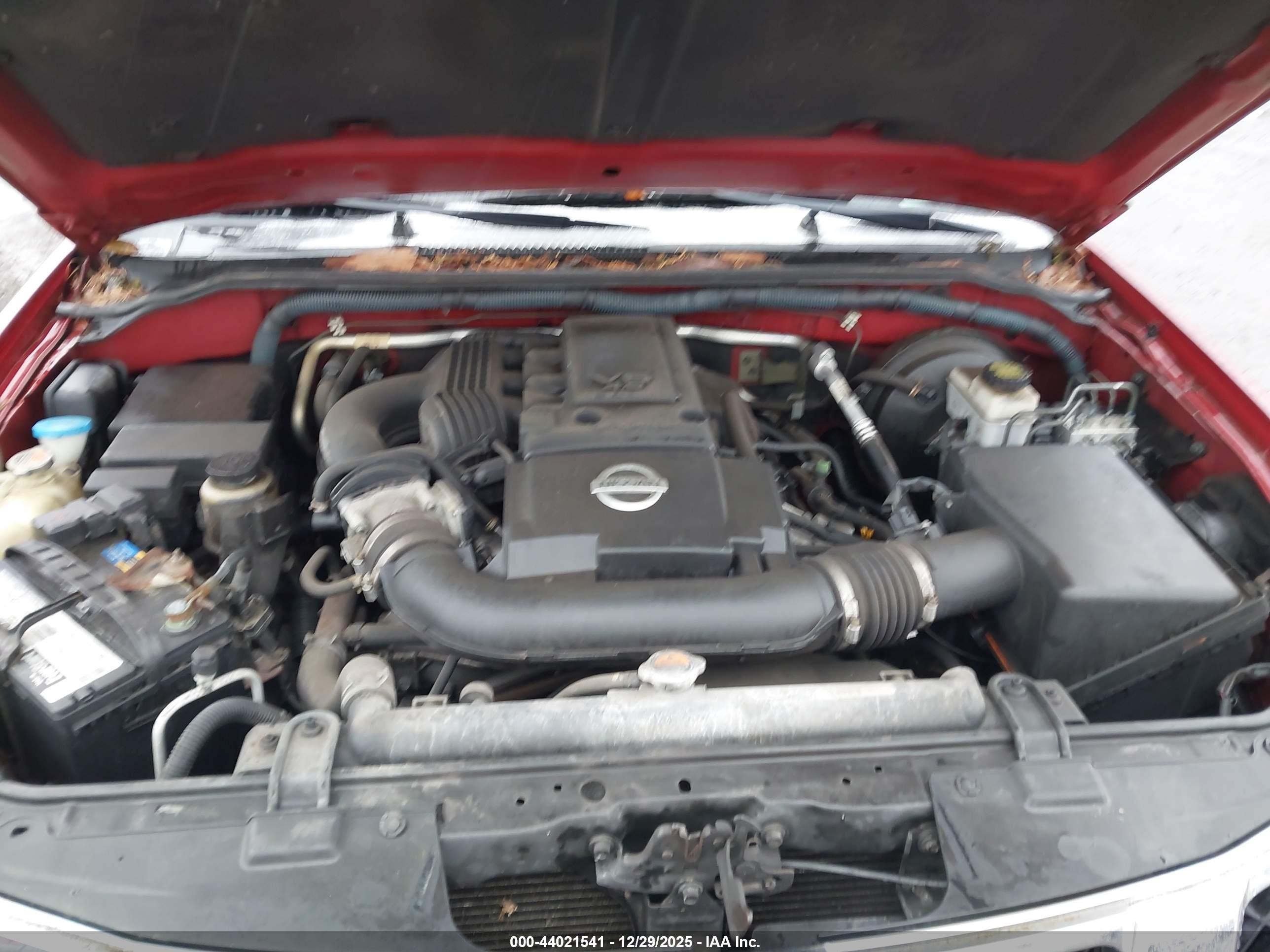 2012 Nissan Pathfinder S Red vin: 5N1AR1NB0CC617357
