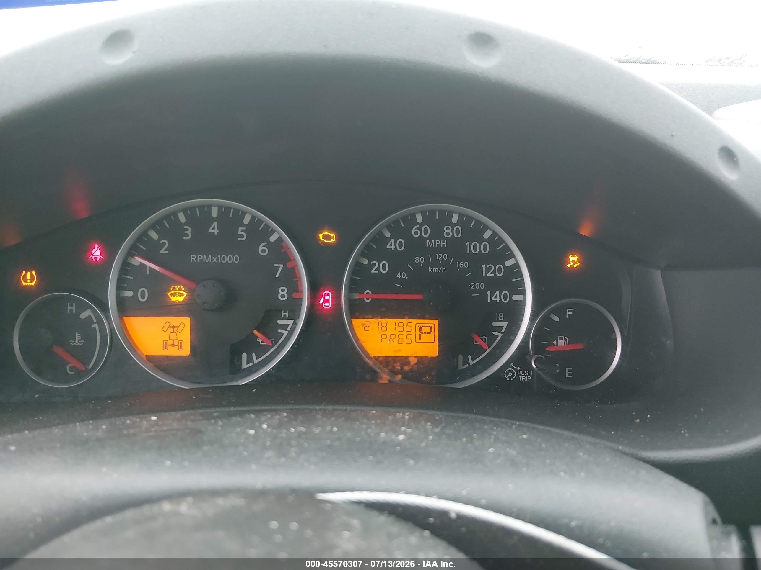 2012 Nissan Pathfinder Sv Silver vin: 5N1AR1NB0CC619190