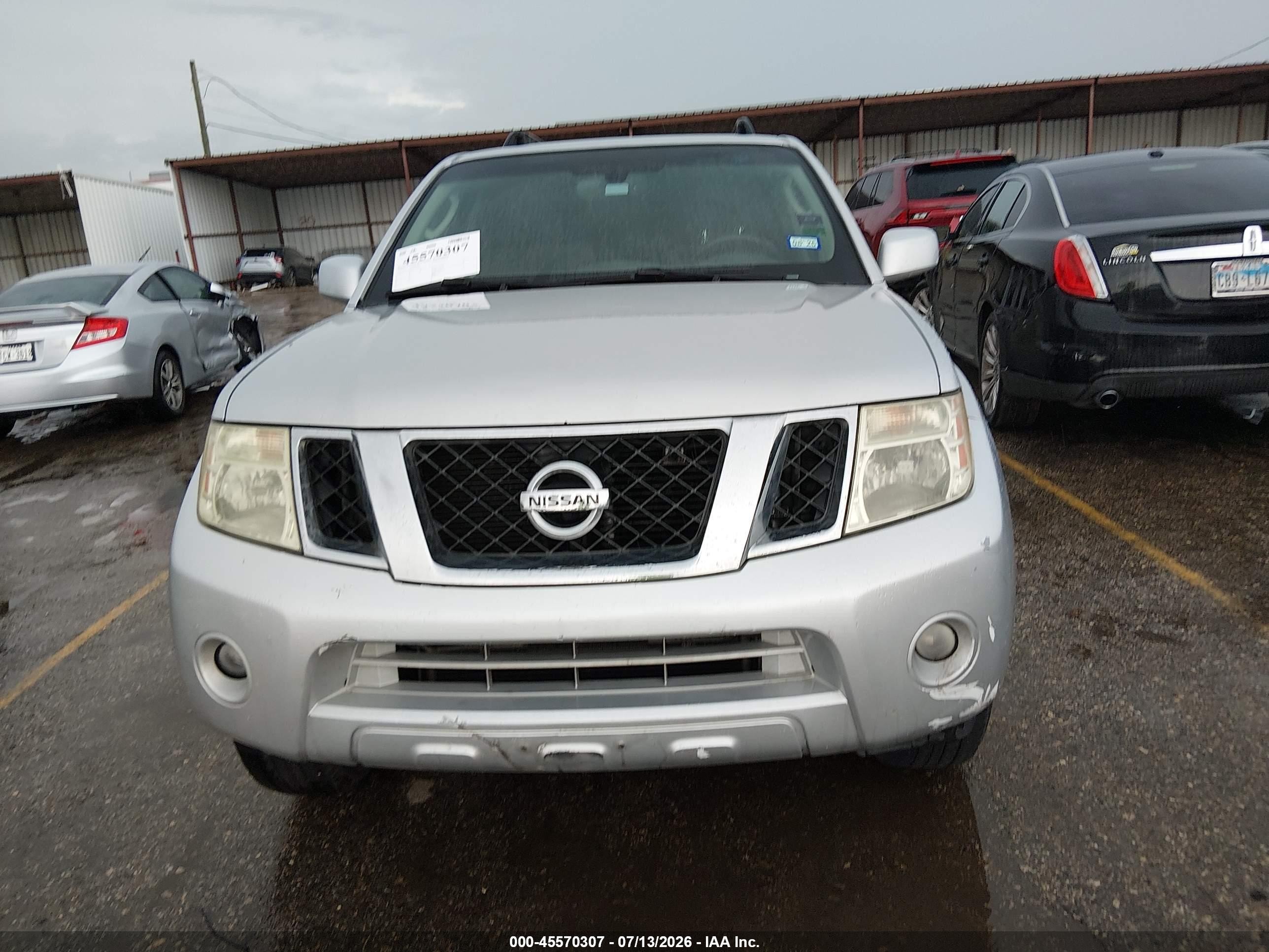 2012 Nissan Pathfinder Sv Silver vin: 5N1AR1NB0CC619190