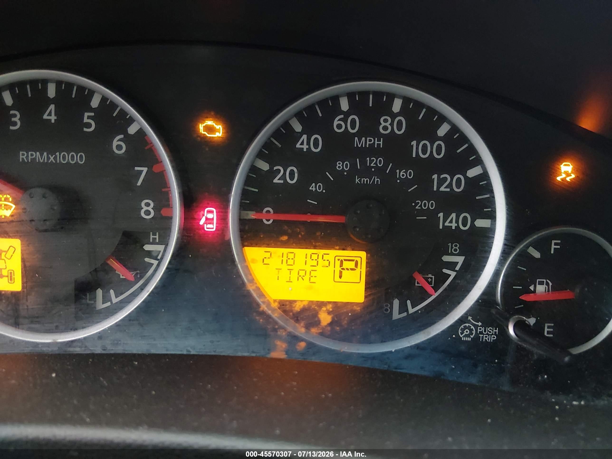 2012 Nissan Pathfinder Sv Silver vin: 5N1AR1NB0CC619190