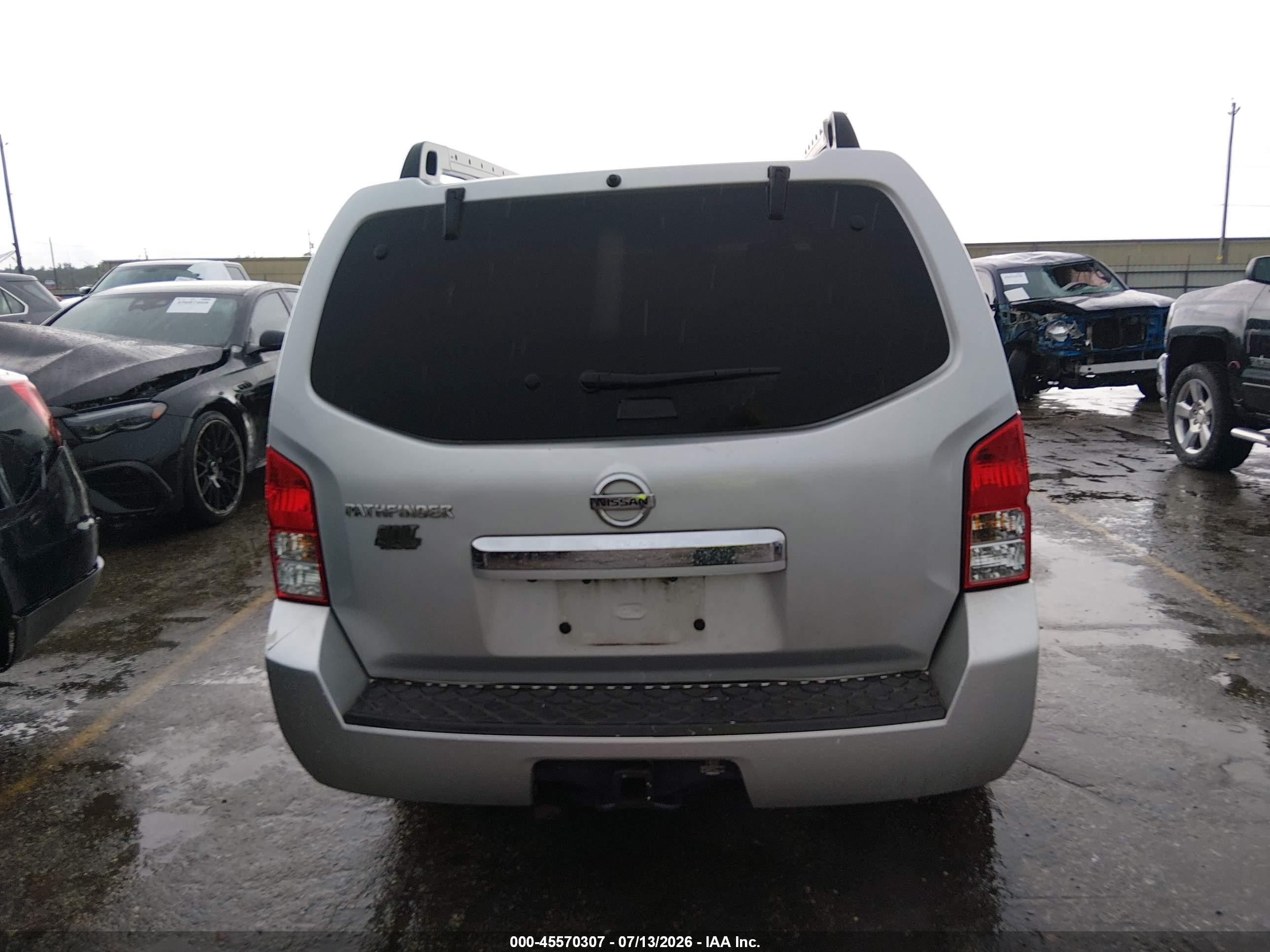 2012 Nissan Pathfinder Sv Silver vin: 5N1AR1NB0CC619190