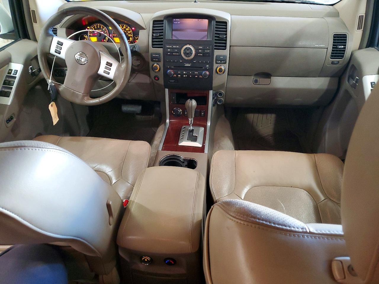2011 Nissan Pathfinder S White vin: 5N1AR1NB1BC600520