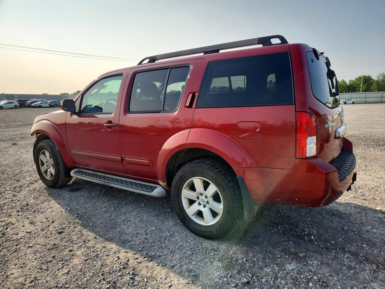 2011 Nissan Pathfinder S Red vin: 5N1AR1NB1BC619018