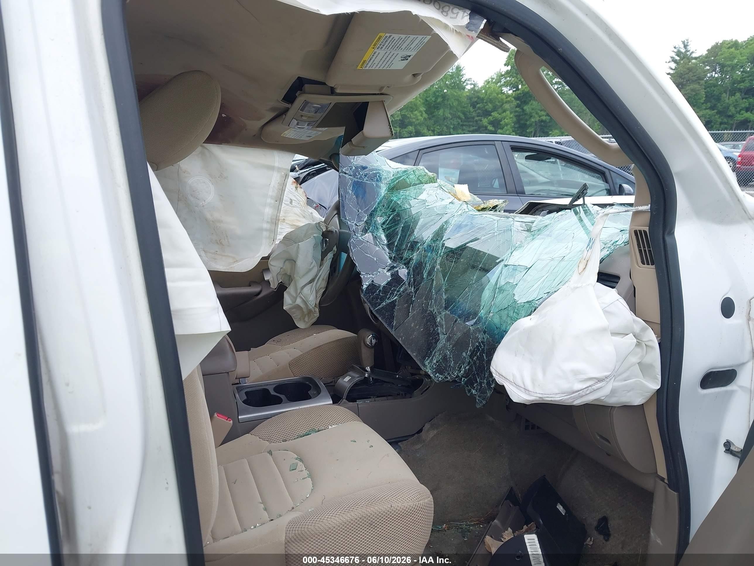 2012 Nissan Pathfinder S White vin: 5N1AR1NB1CC600244