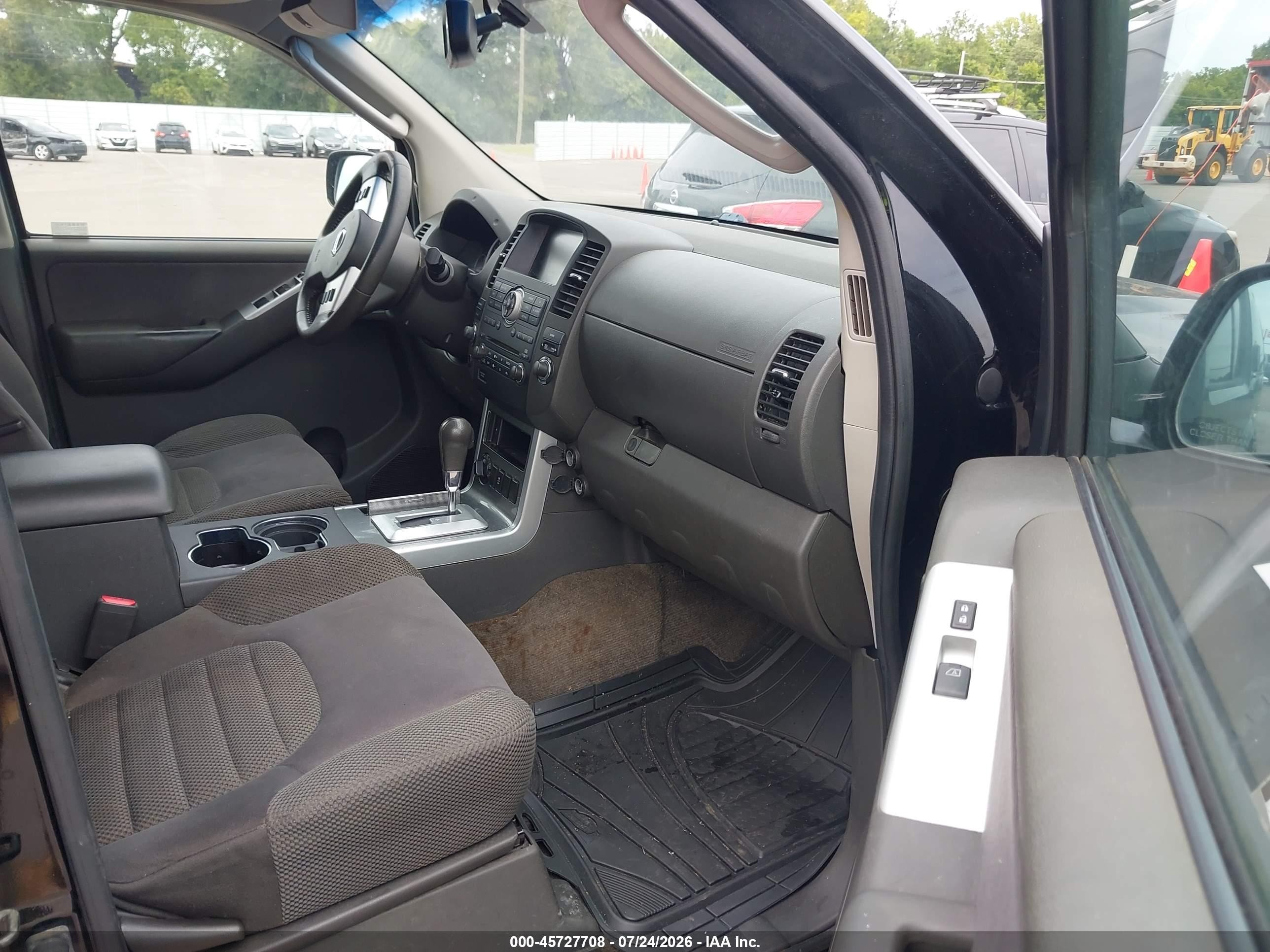 2012 Nissan Pathfinder Sv Black vin: 5N1AR1NB1CC601040