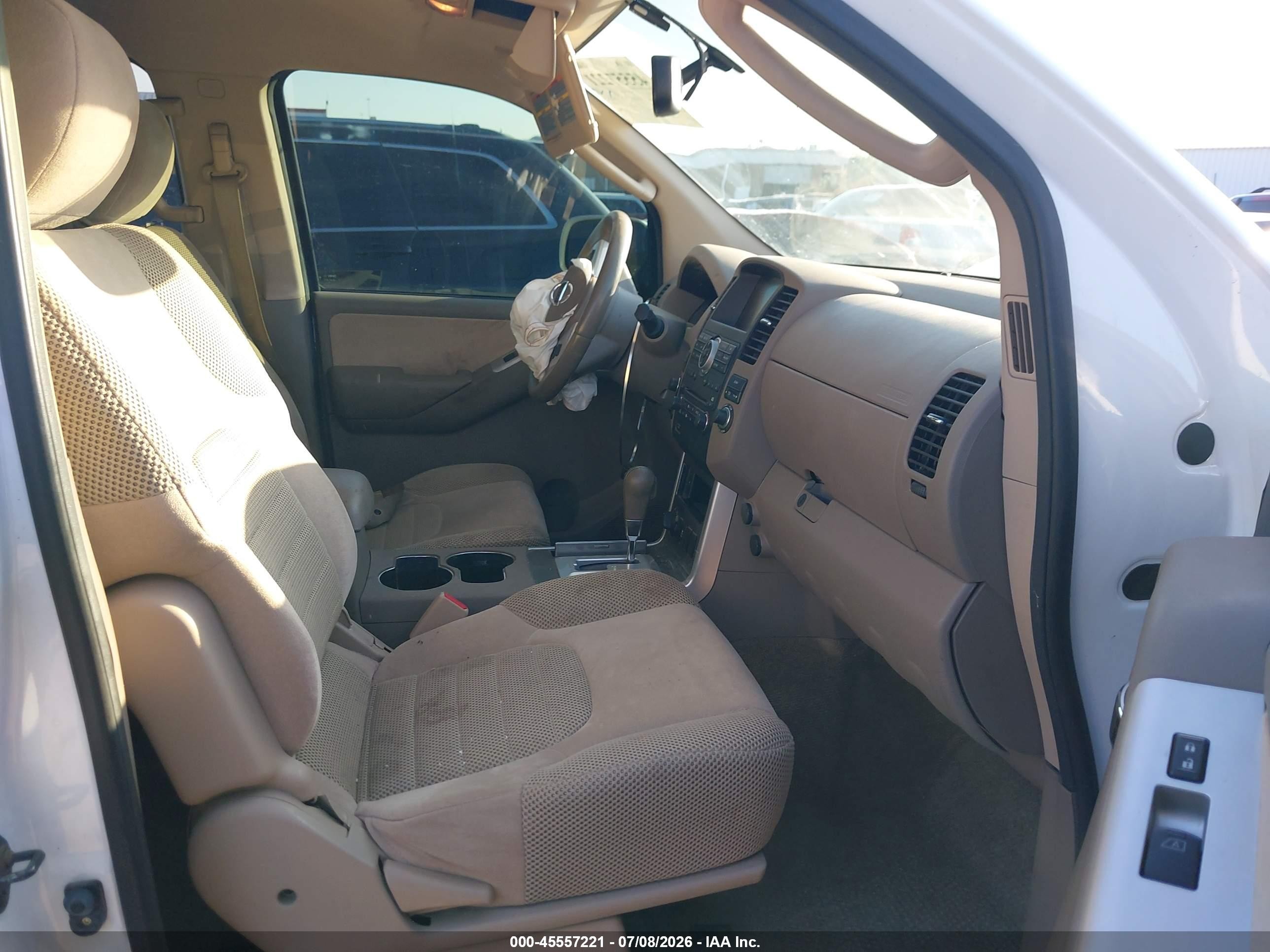 2012 Nissan Pathfinder Sv White vin: 5N1AR1NB1CC611759