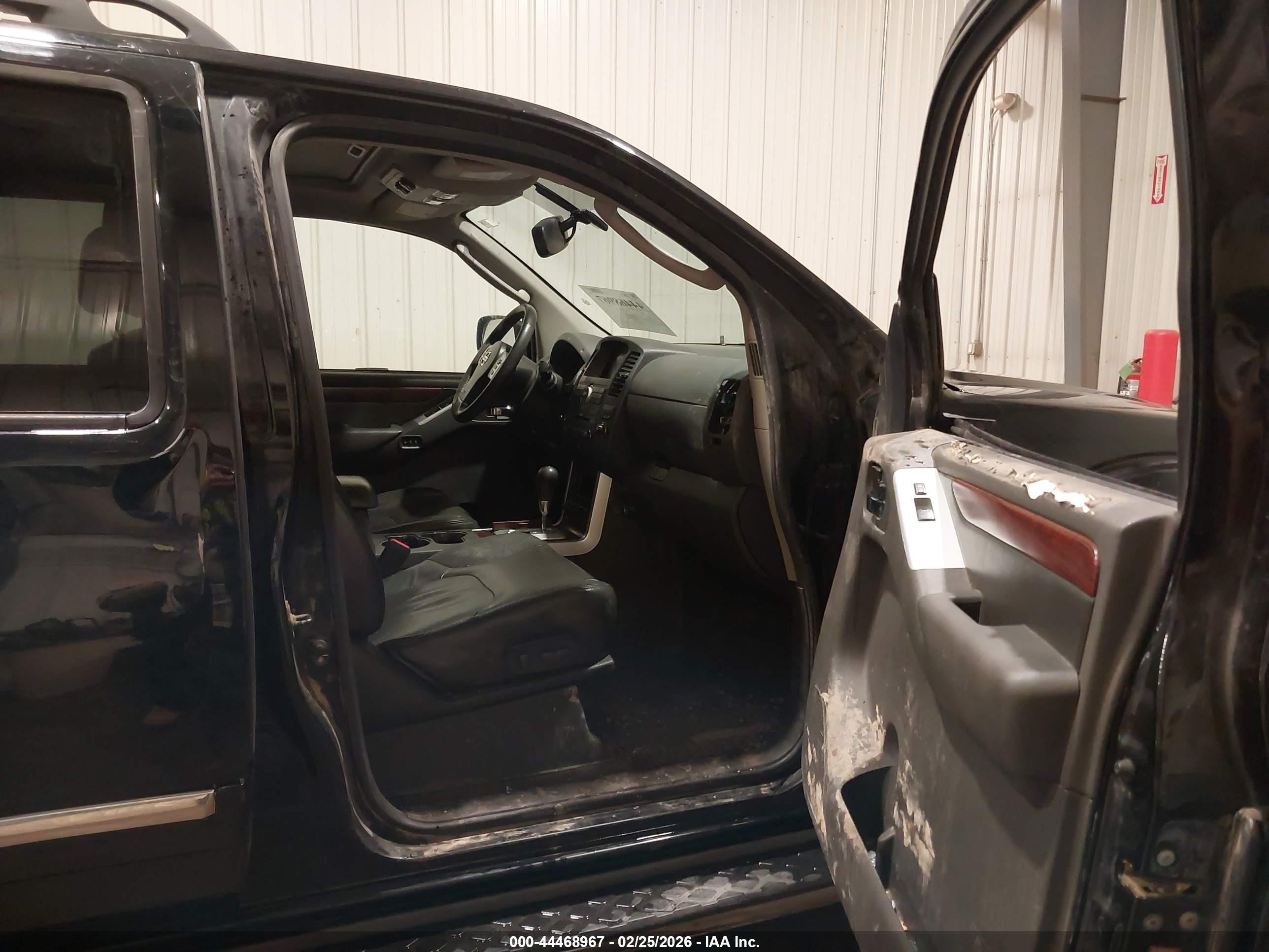 2012 Nissan Pathfinder Le Black vin: 5N1AR1NB1CC625015