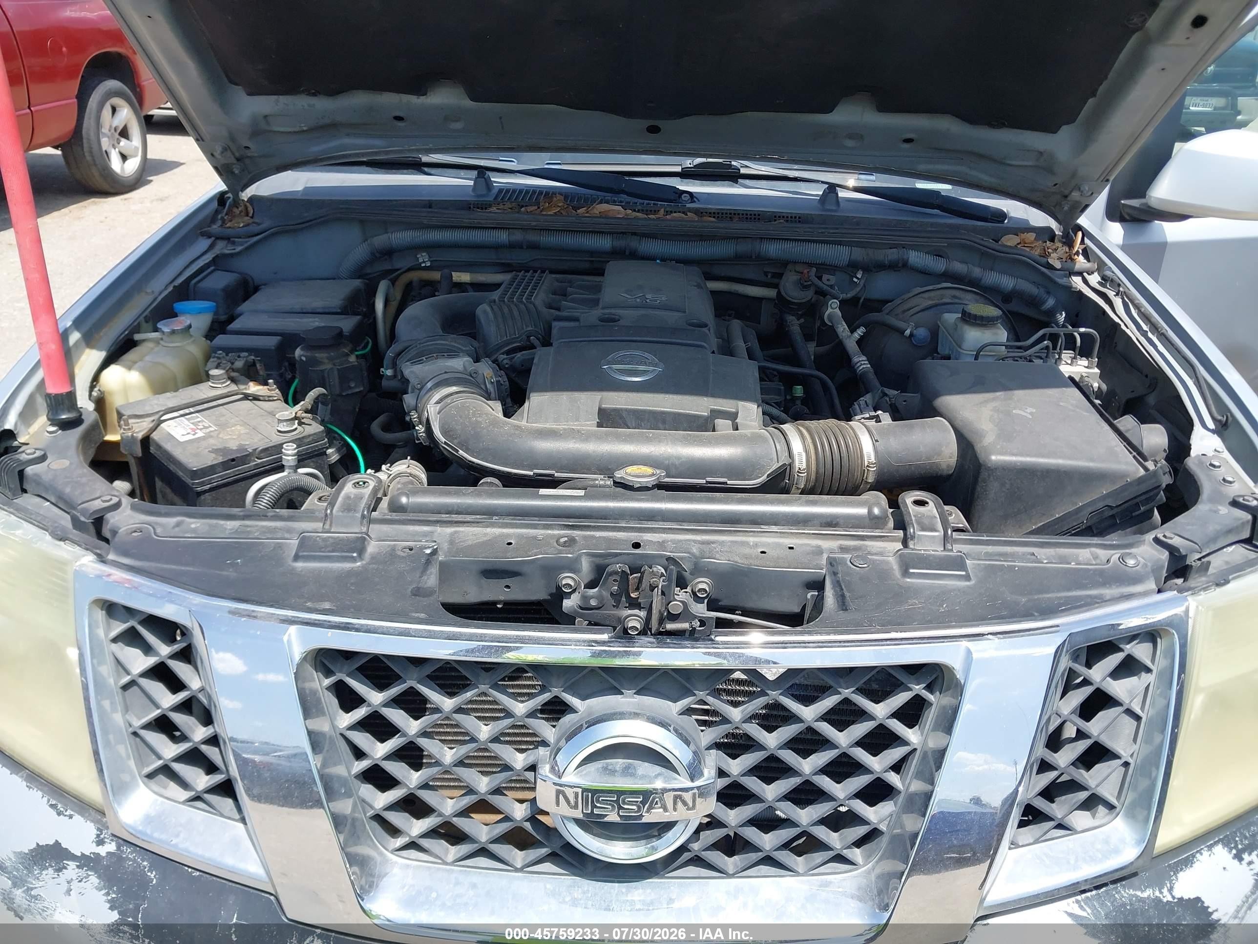 2011 Nissan Pathfinder Sv Silver vin: 5N1AR1NB2BC603264
